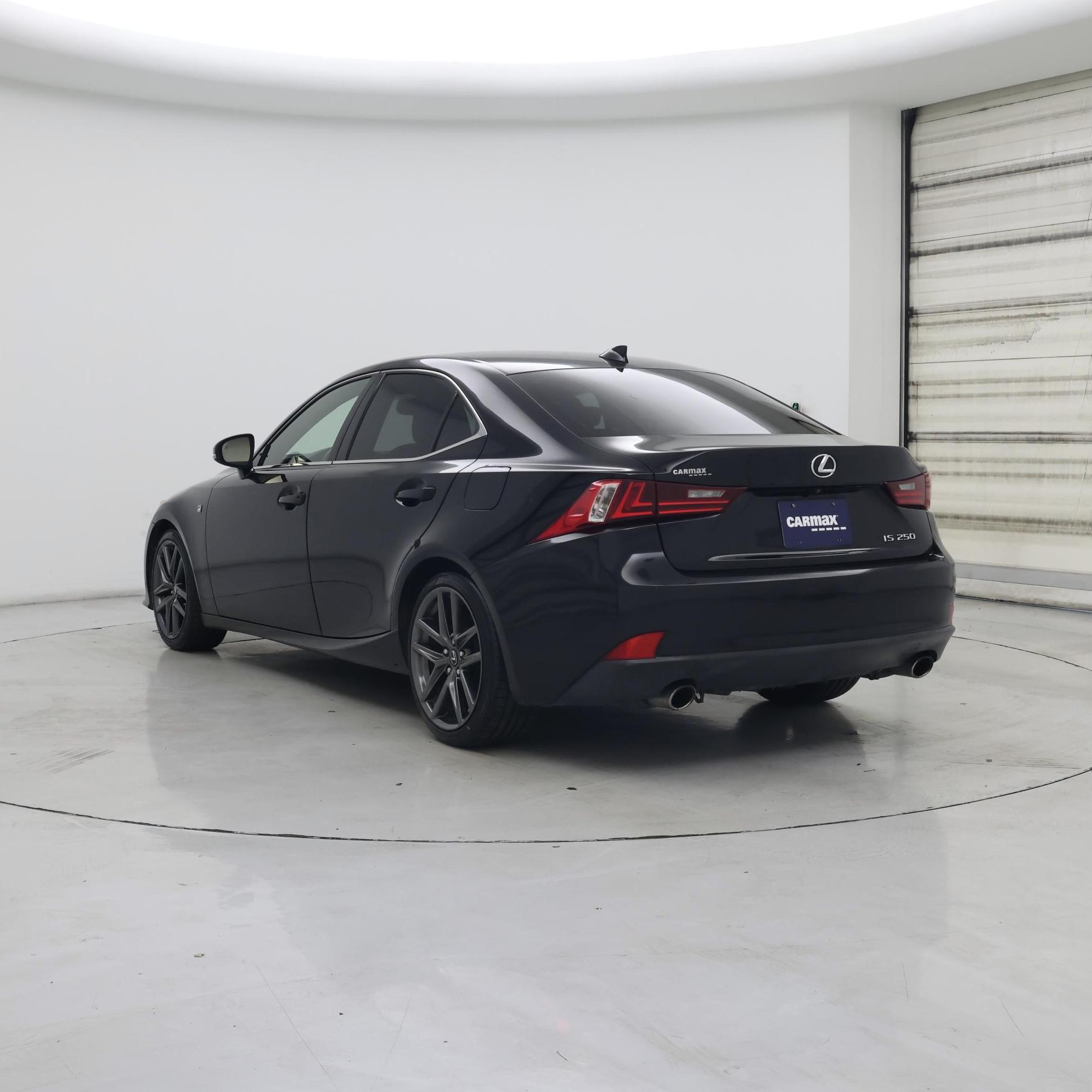 Thumbnail: 2014 Lexus IS - 2