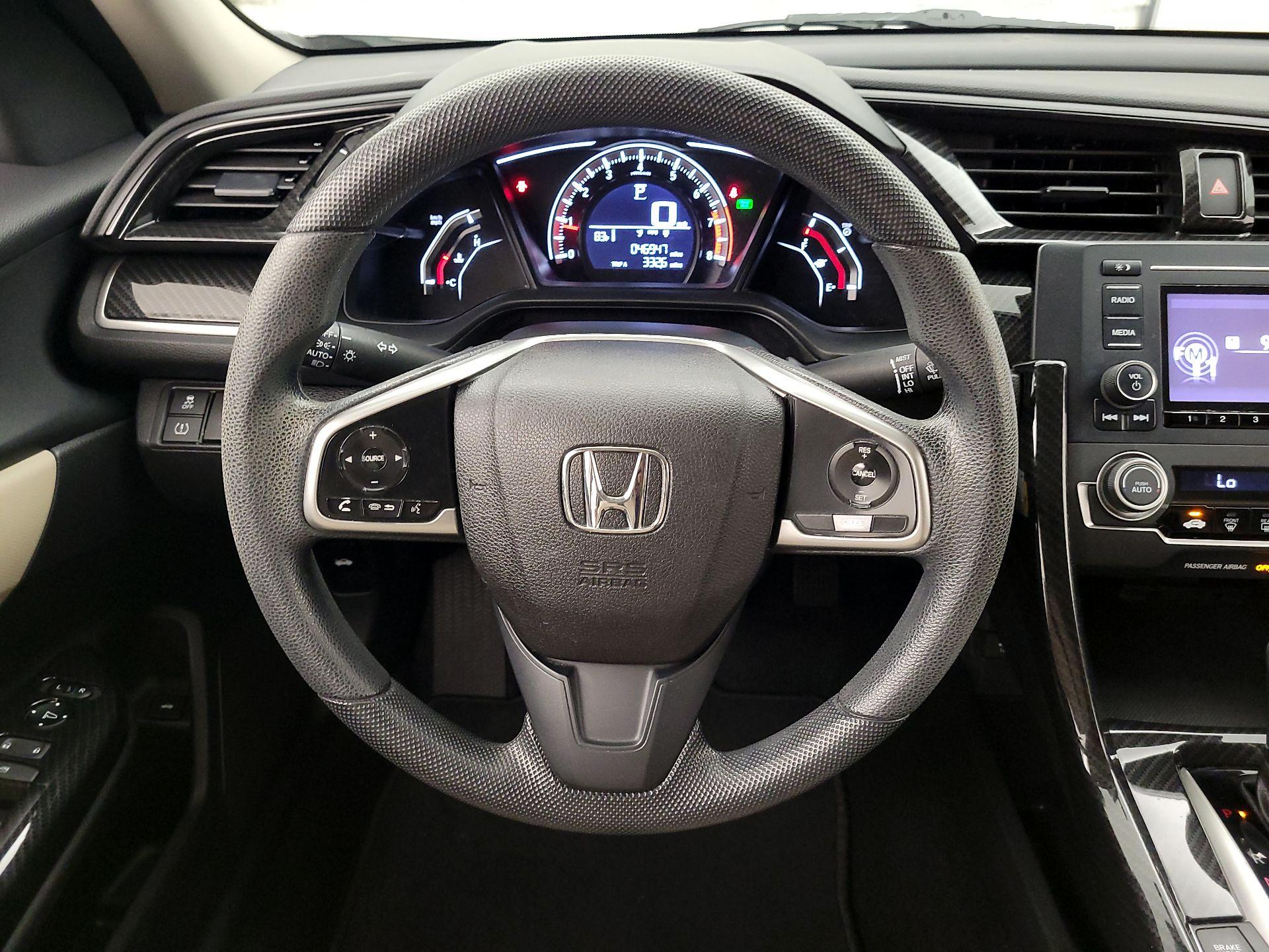 Thumbnail: 2017 Honda Civic - 10