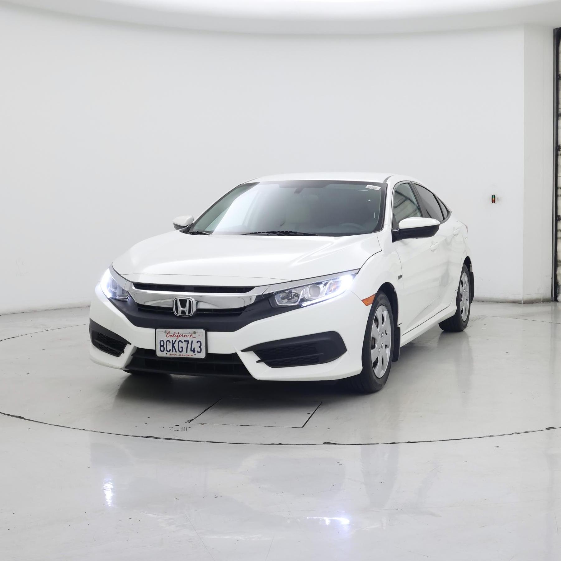 Thumbnail: 2017 Honda Civic - 4
