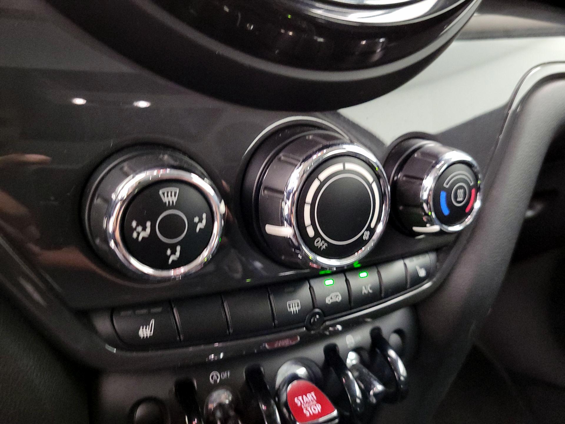 Thumbnail: 2019 MINI Cooper Countryman - 15