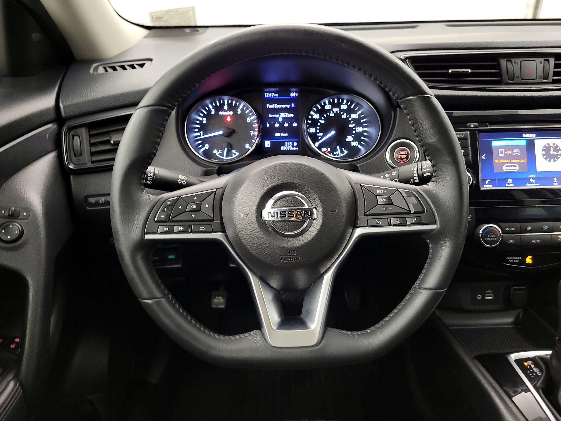 Thumbnail: 2018 Nissan Rogue - 10