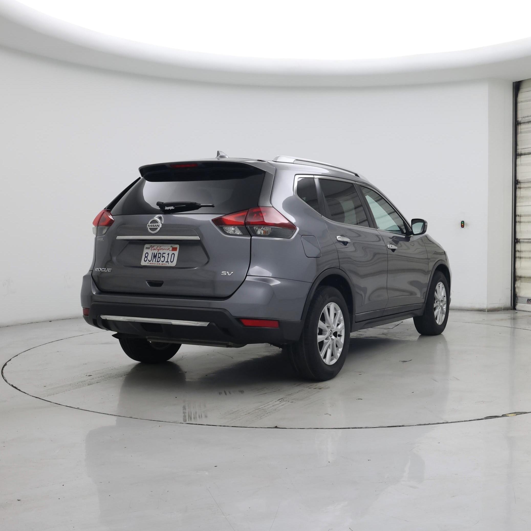 Thumbnail: 2018 Nissan Rogue - 8