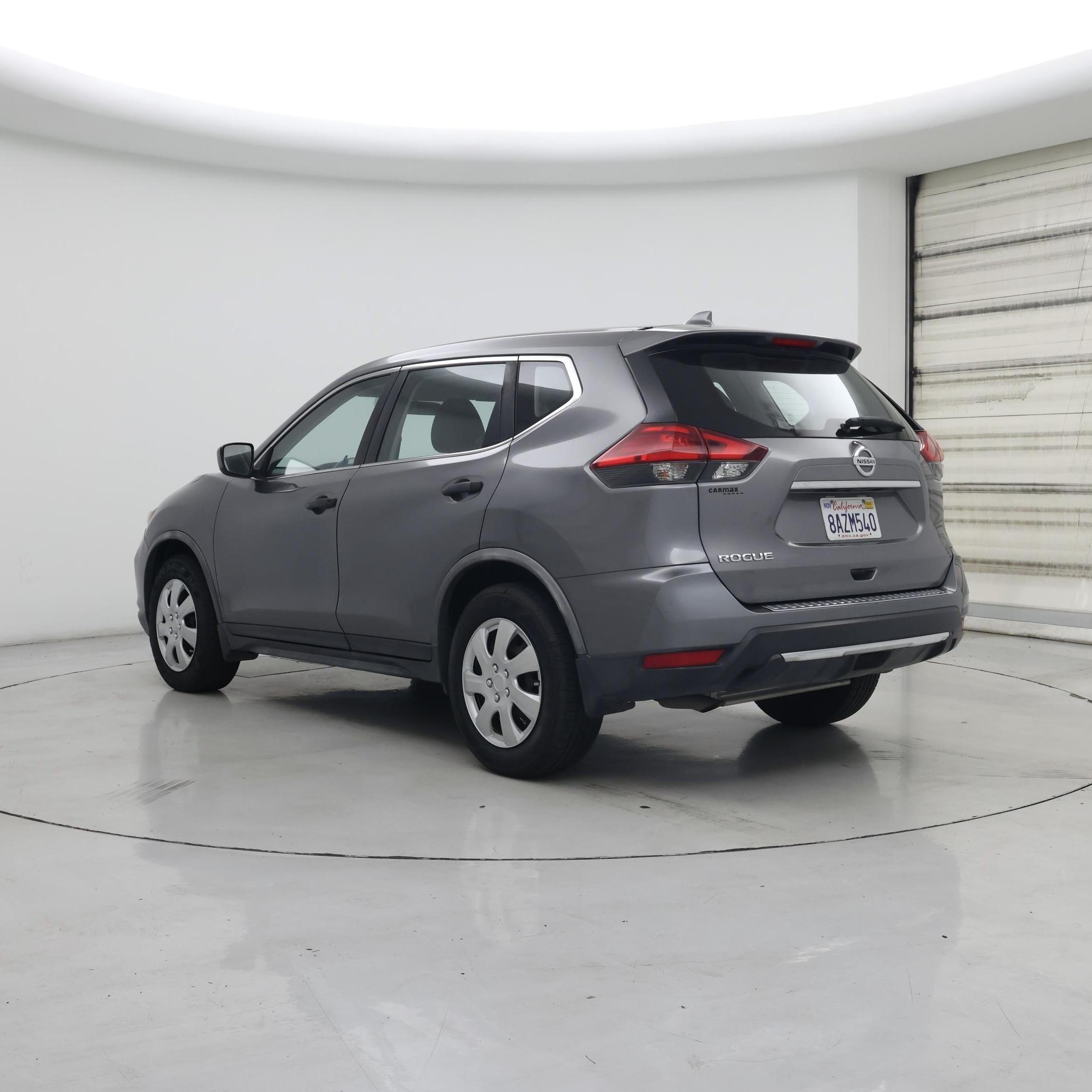 Thumbnail: 2017 Nissan Rogue - 2