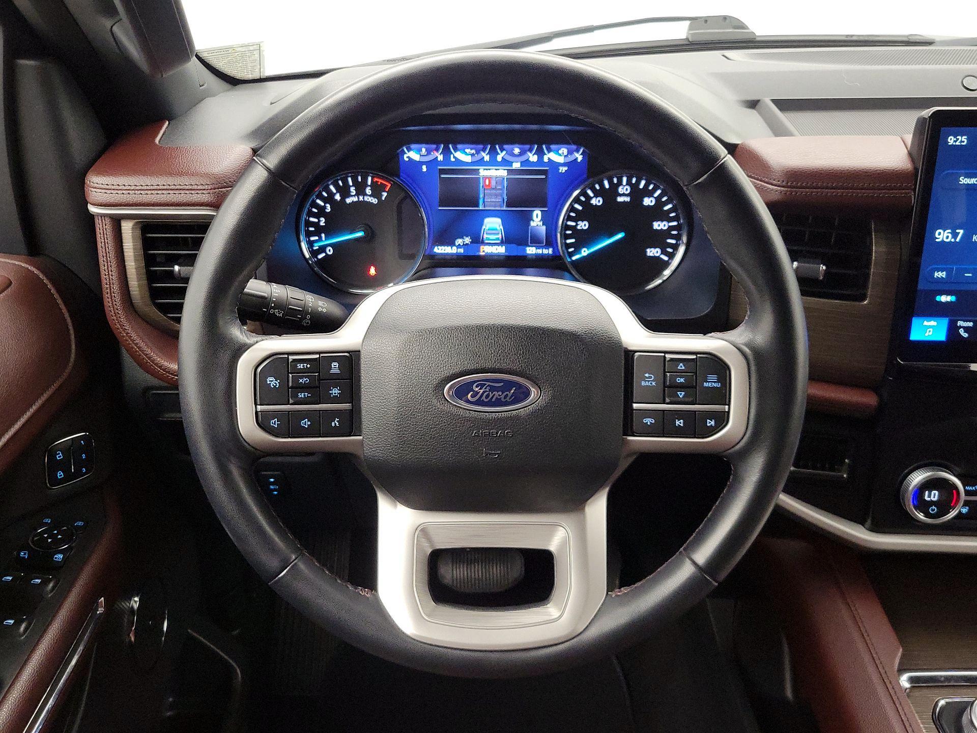 Thumbnail: 2024 Ford Expedition - 10