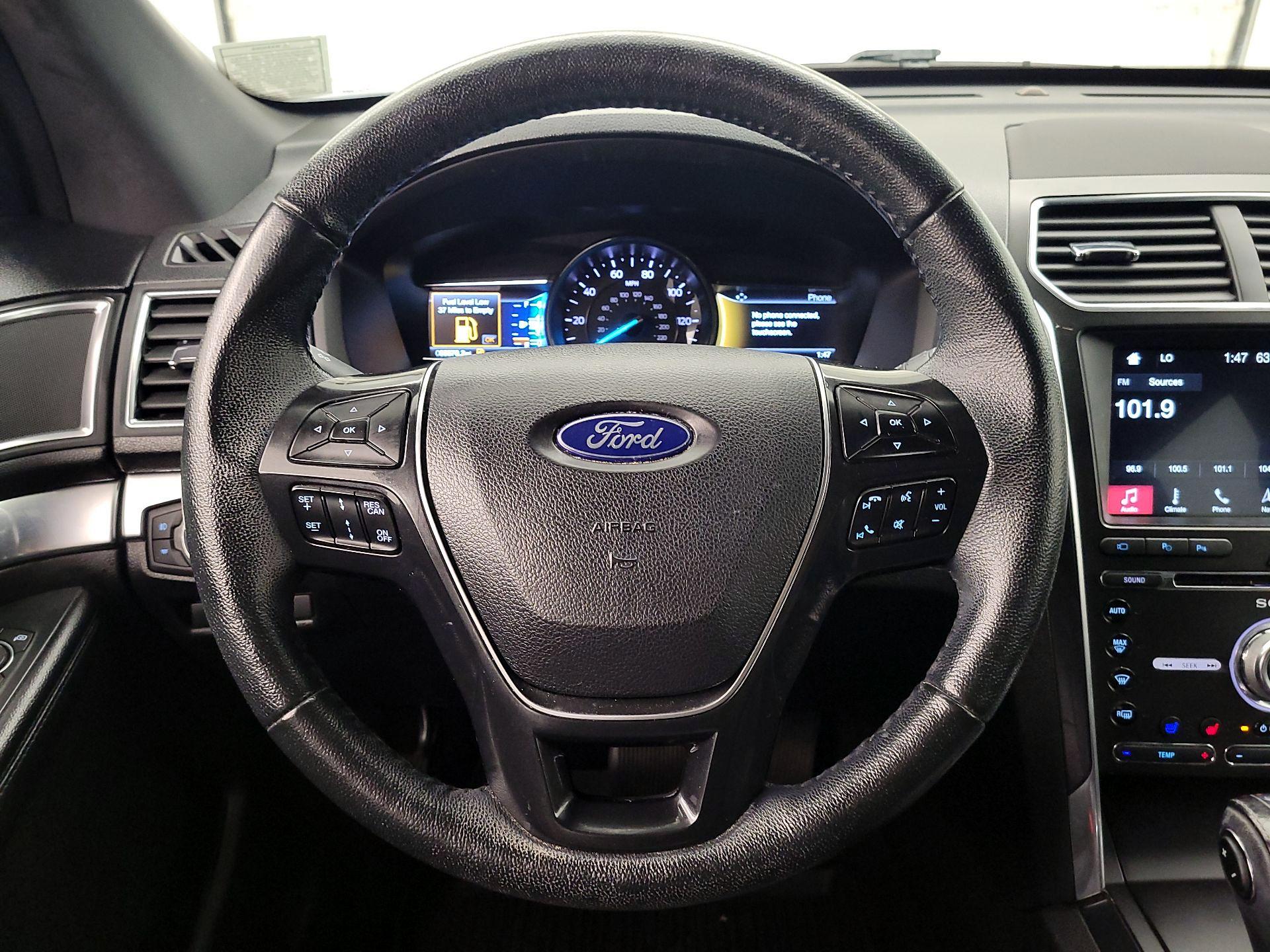 Thumbnail: 2018 Ford Explorer - 10