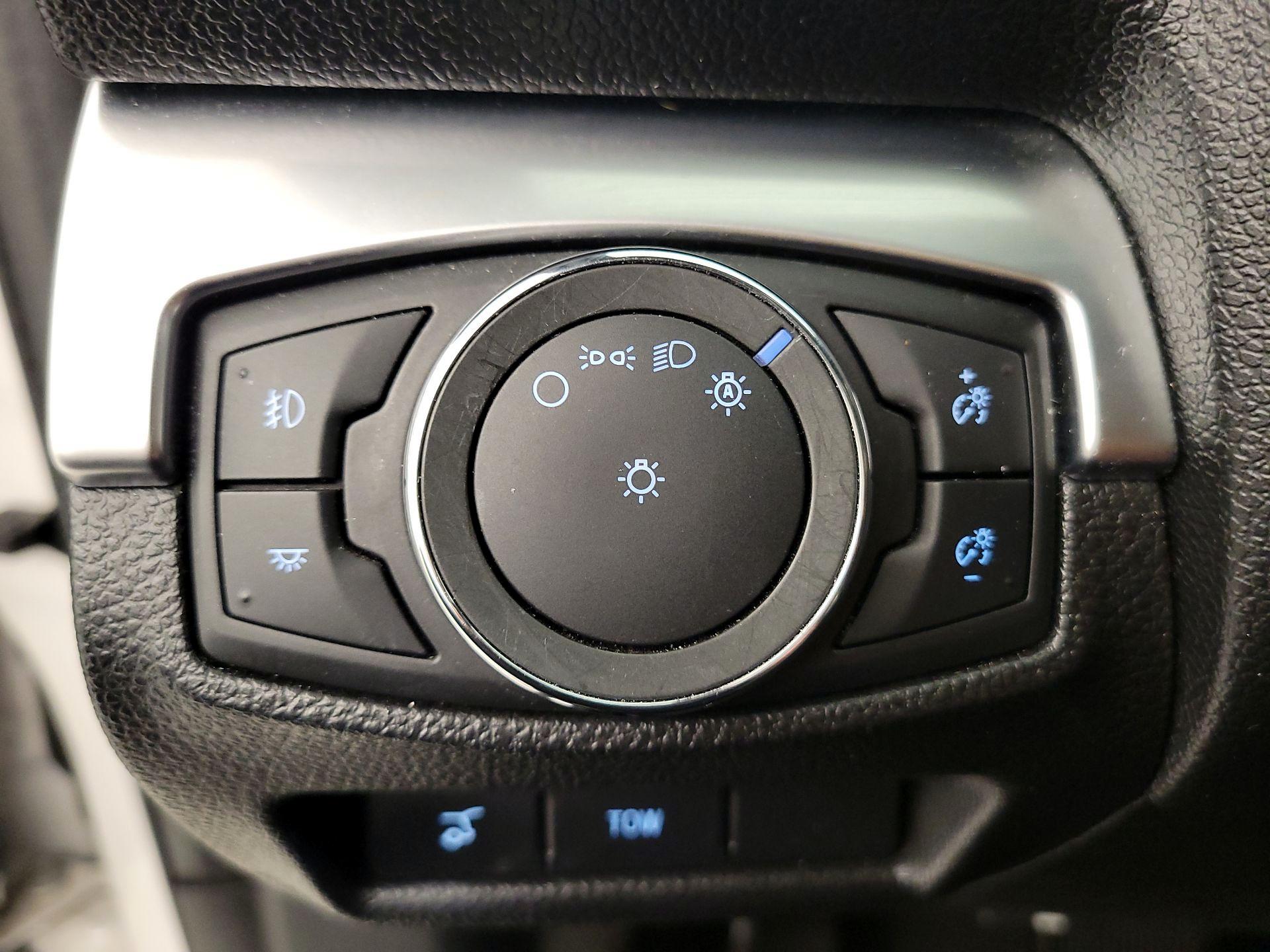 Thumbnail: 2018 Ford Explorer - 13