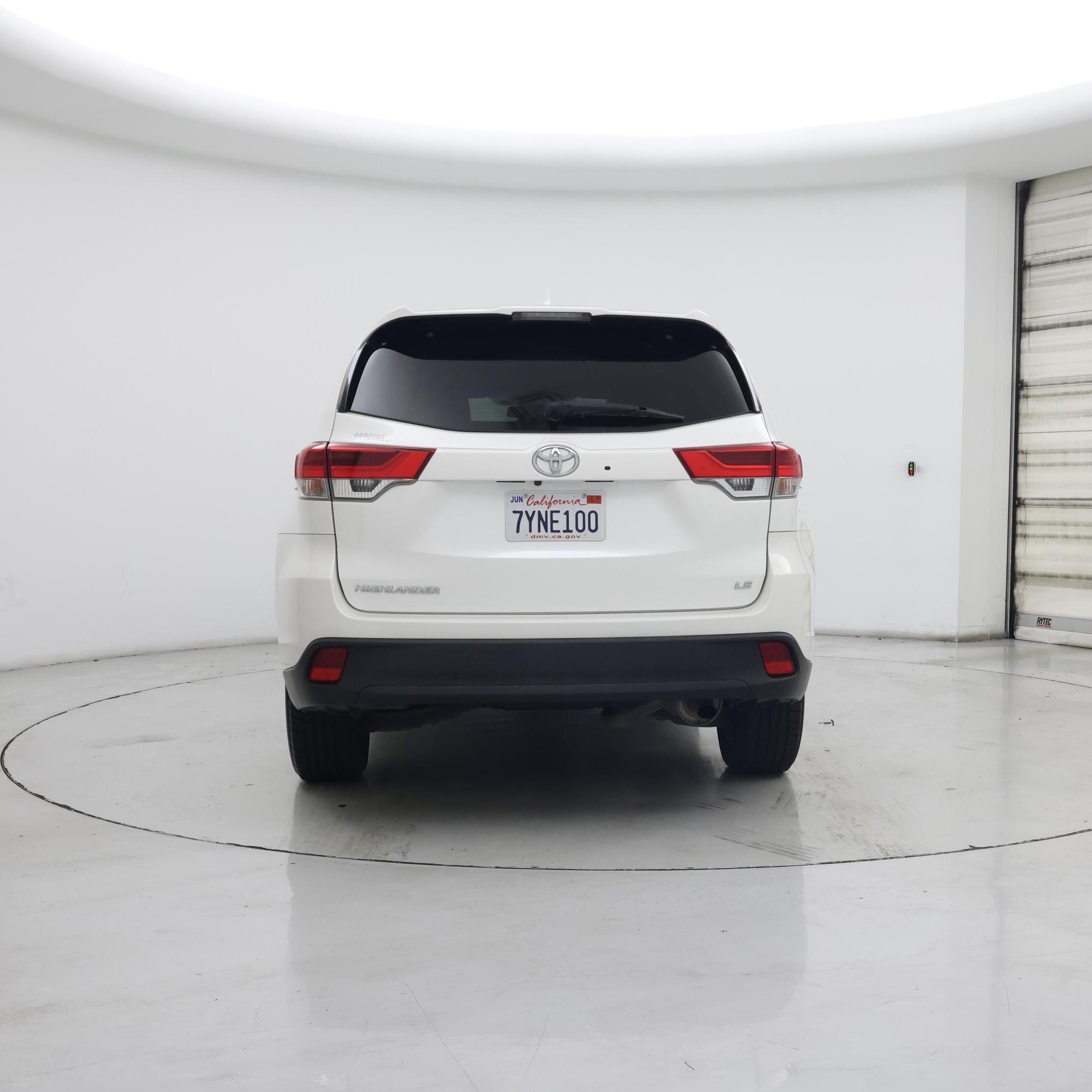 Thumbnail: 2017 Toyota Highlander - 6