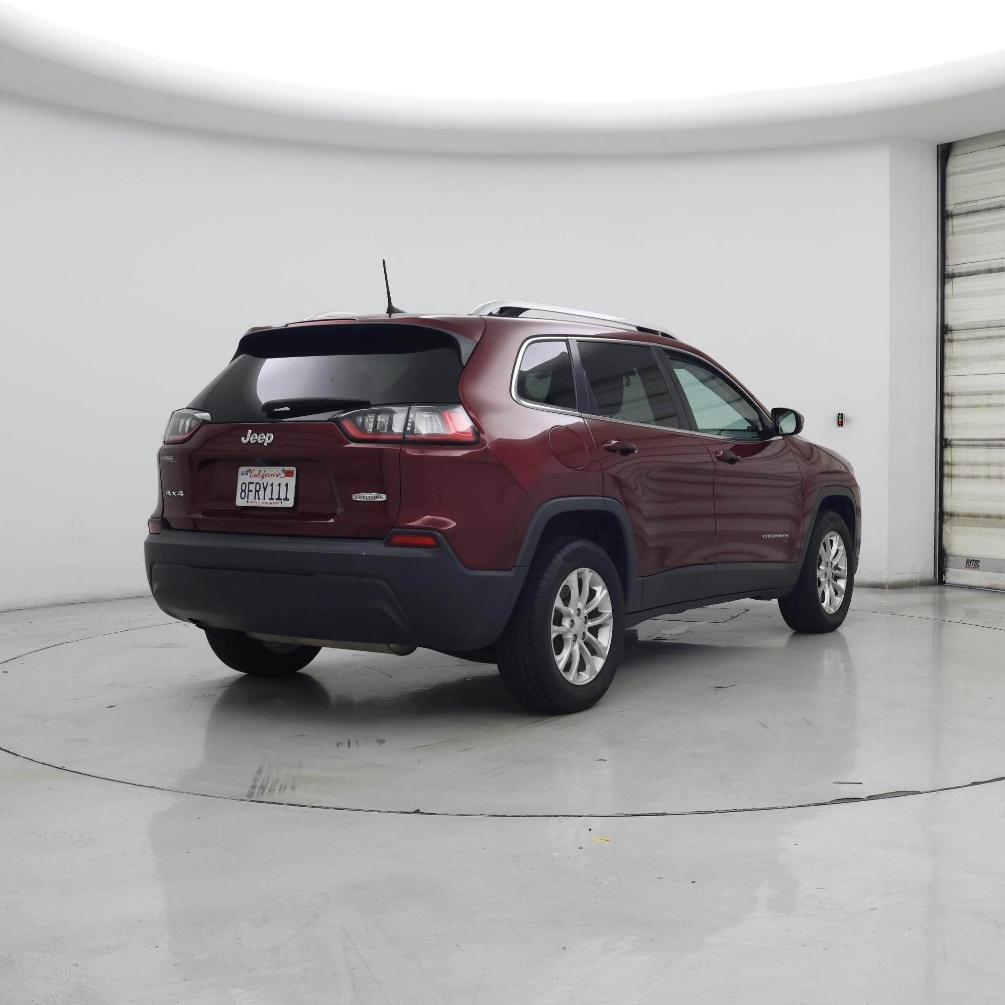 Thumbnail: 2019 Jeep Cherokee - 8