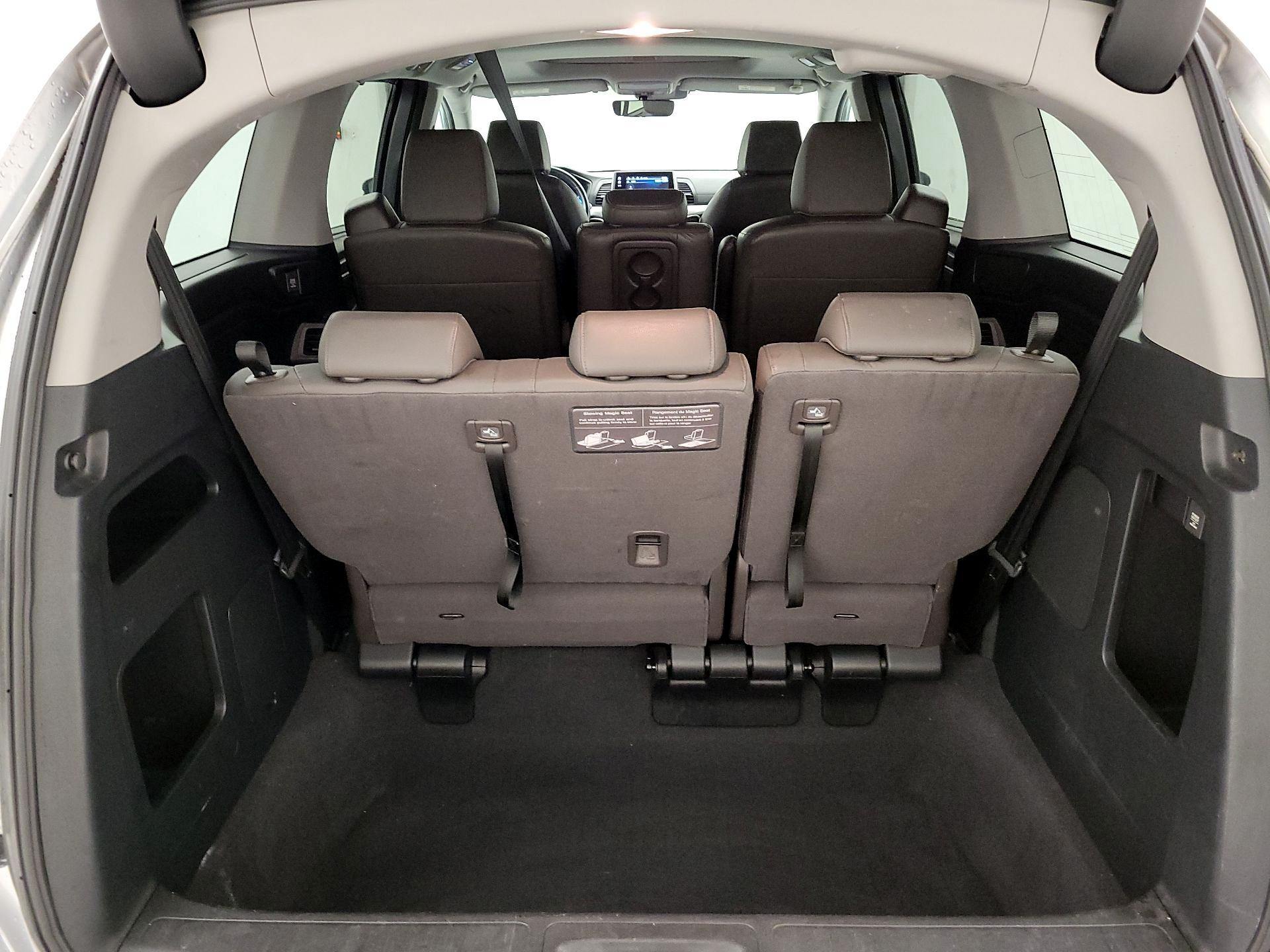 Thumbnail: 2020 Honda Odyssey - 18