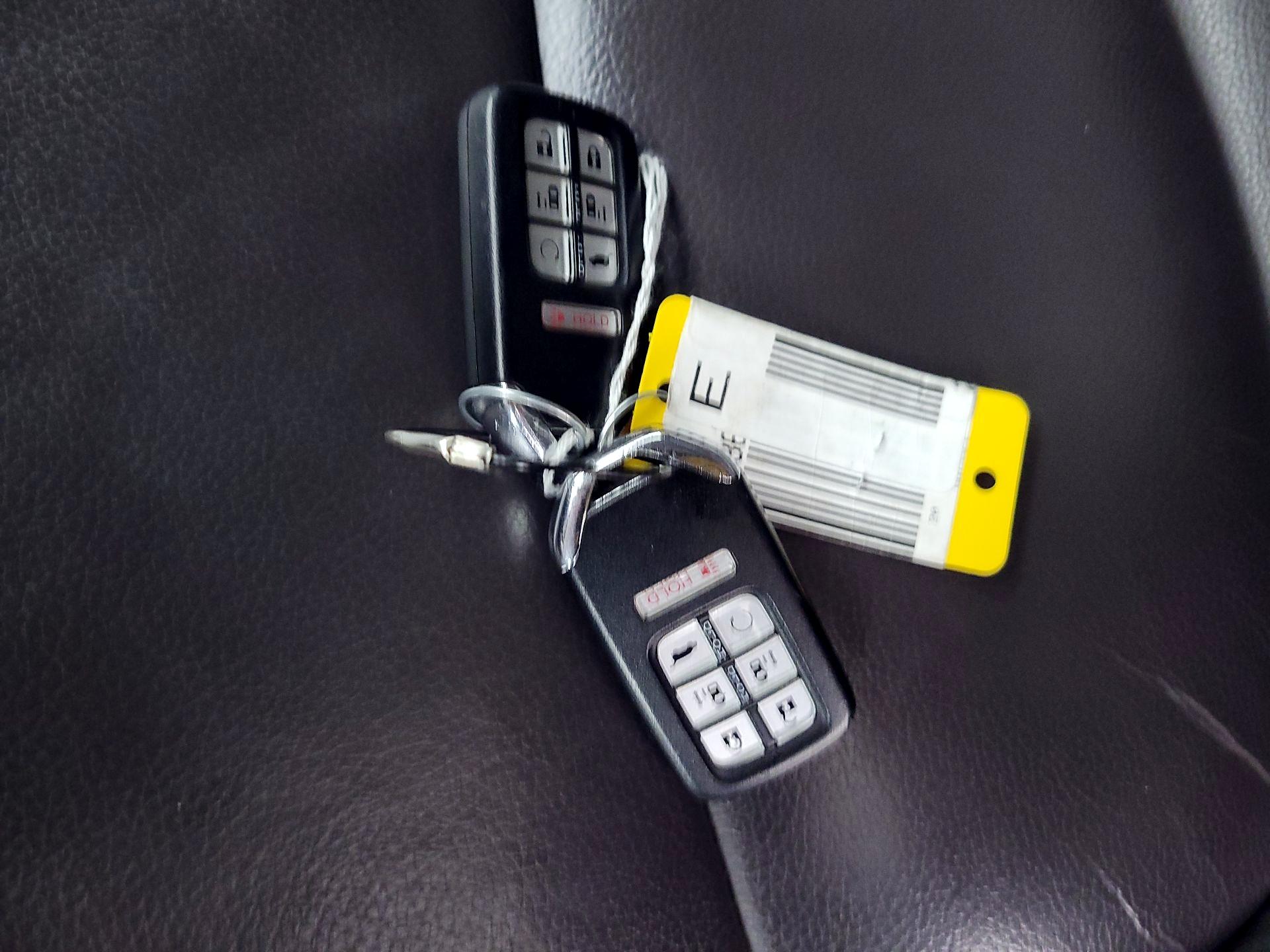 Thumbnail: 2020 Honda Odyssey - 20