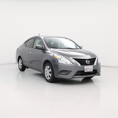 Gray 2019 Nissan Versa SV