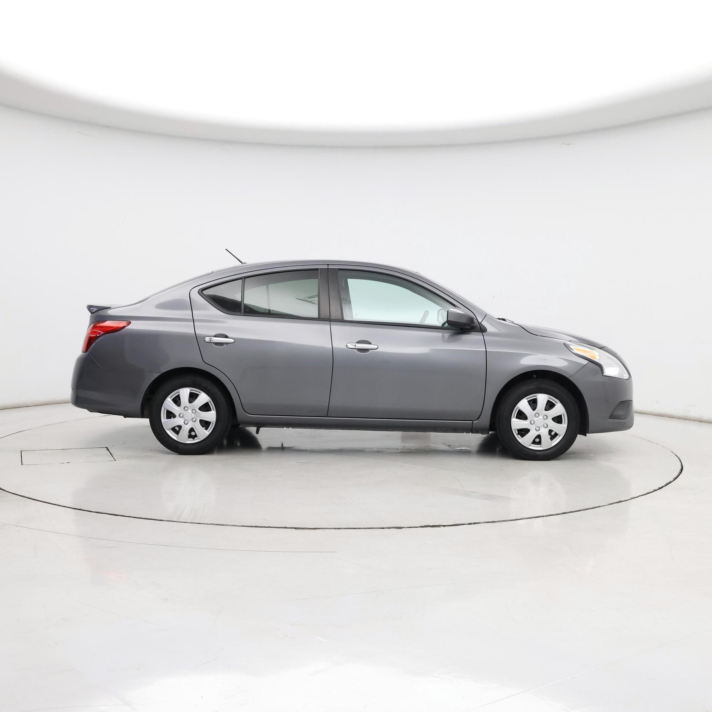 Thumbnail: 2019 Nissan Versa - 7