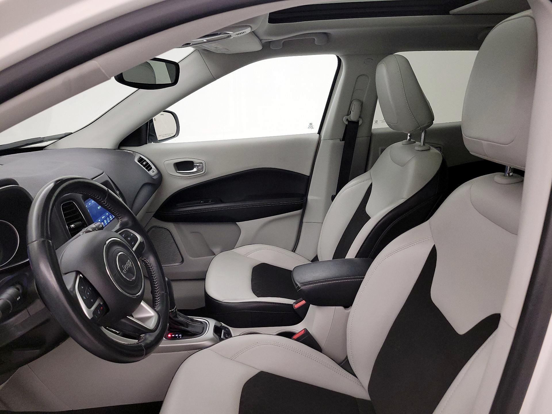 Thumbnail: 2021 Jeep Compass - 11