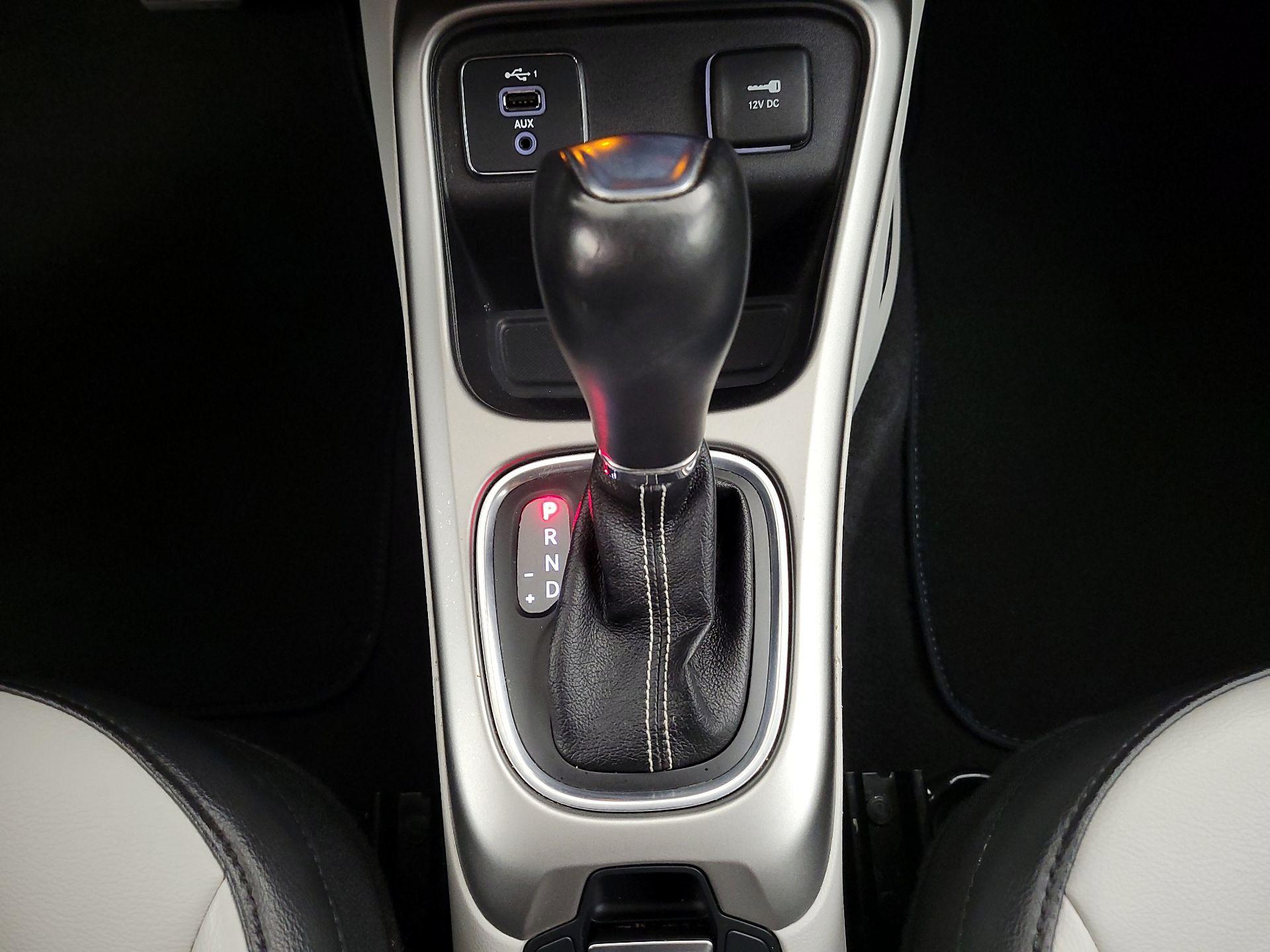 Thumbnail: 2021 Jeep Compass - 17