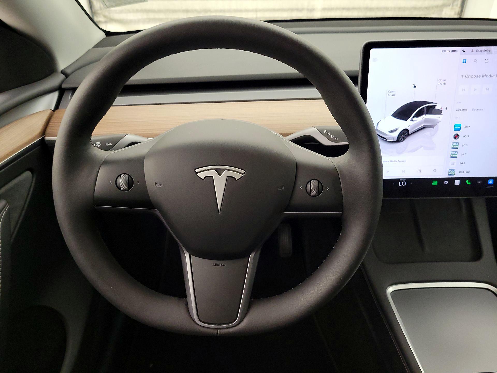 Thumbnail: 2025 Tesla Model Y - 11
