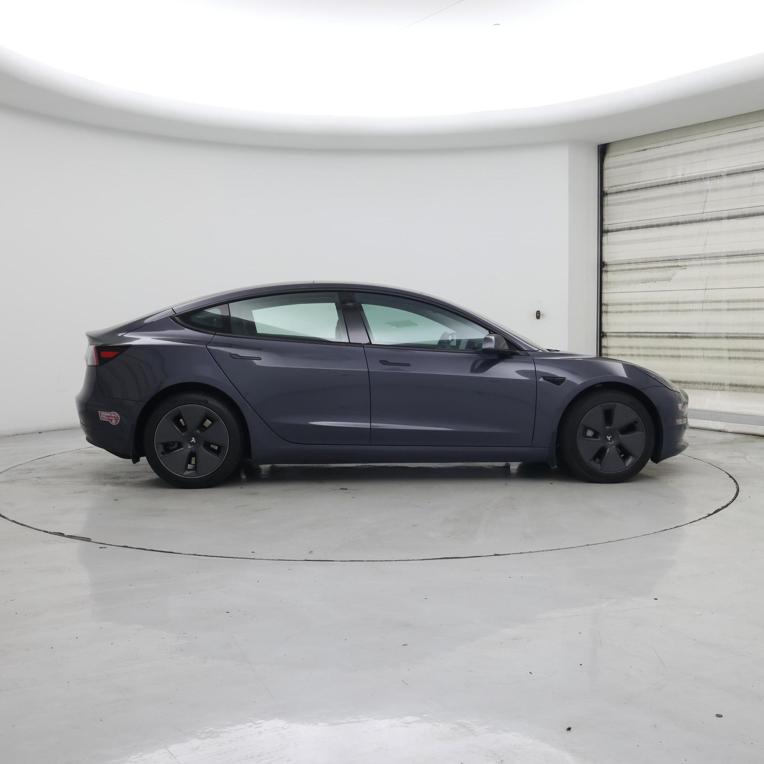 Thumbnail: 2023 Tesla Model 3 - 7