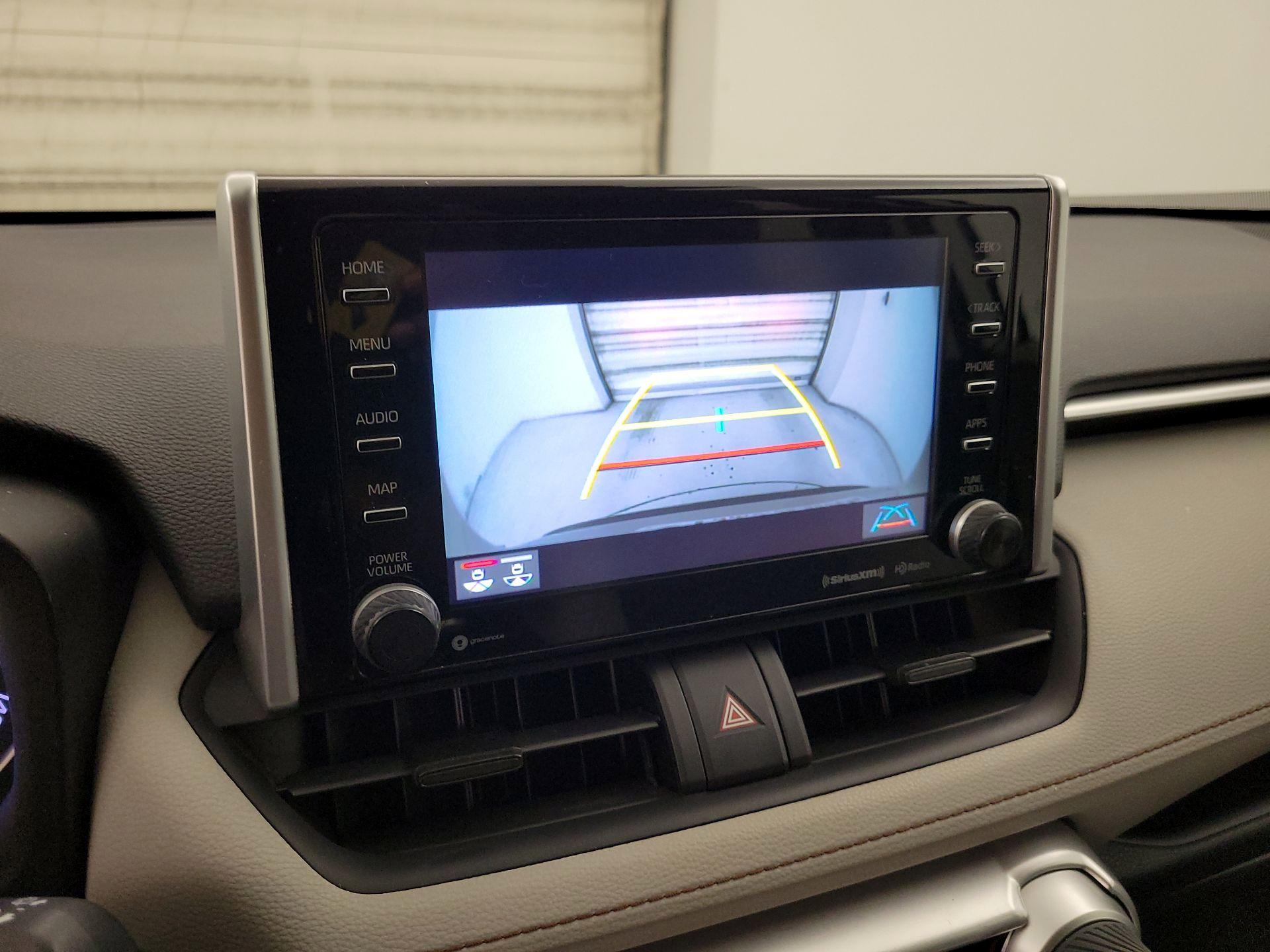 Thumbnail: 2019 Toyota RAV4 - 14
