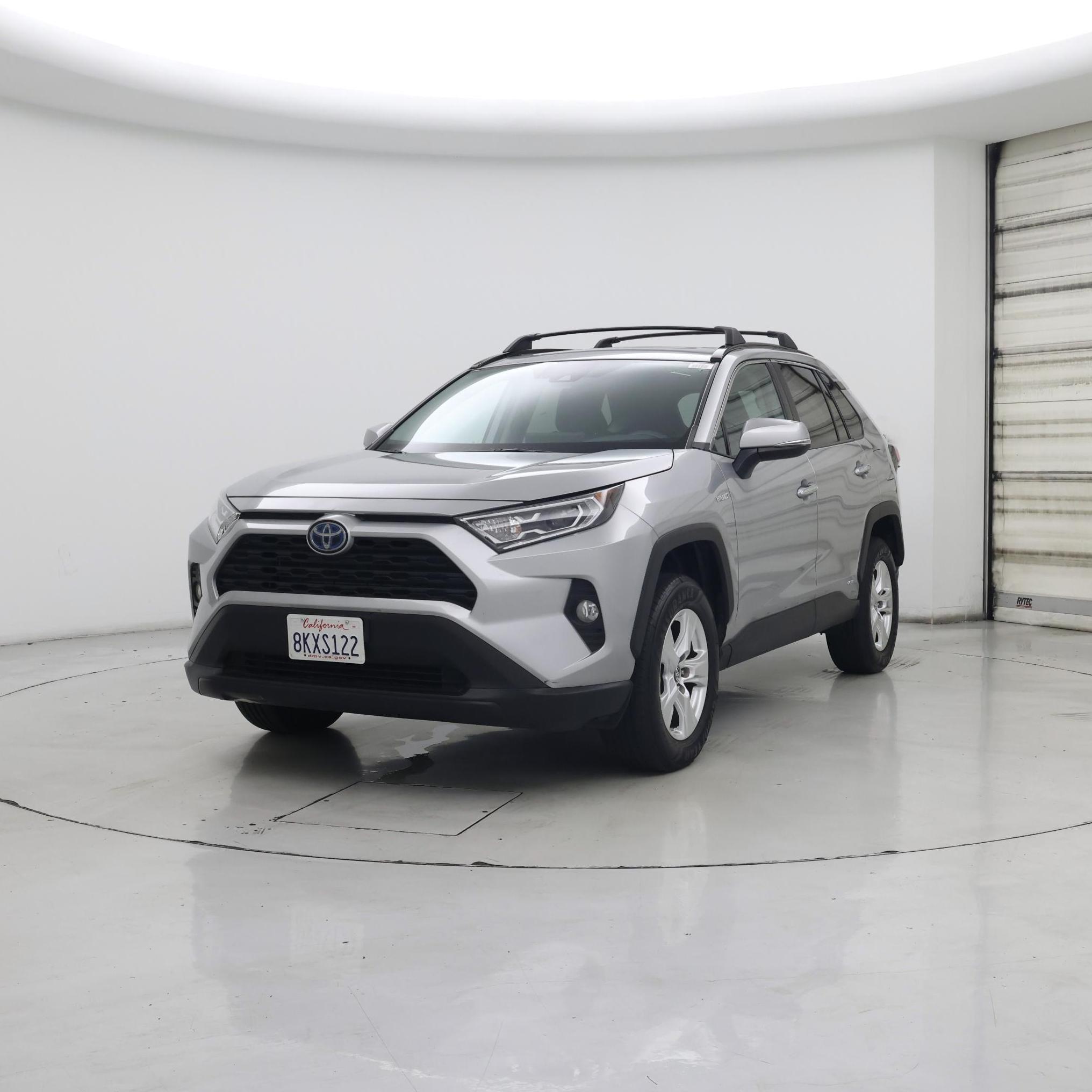 Thumbnail: 2019 Toyota RAV4 - 4