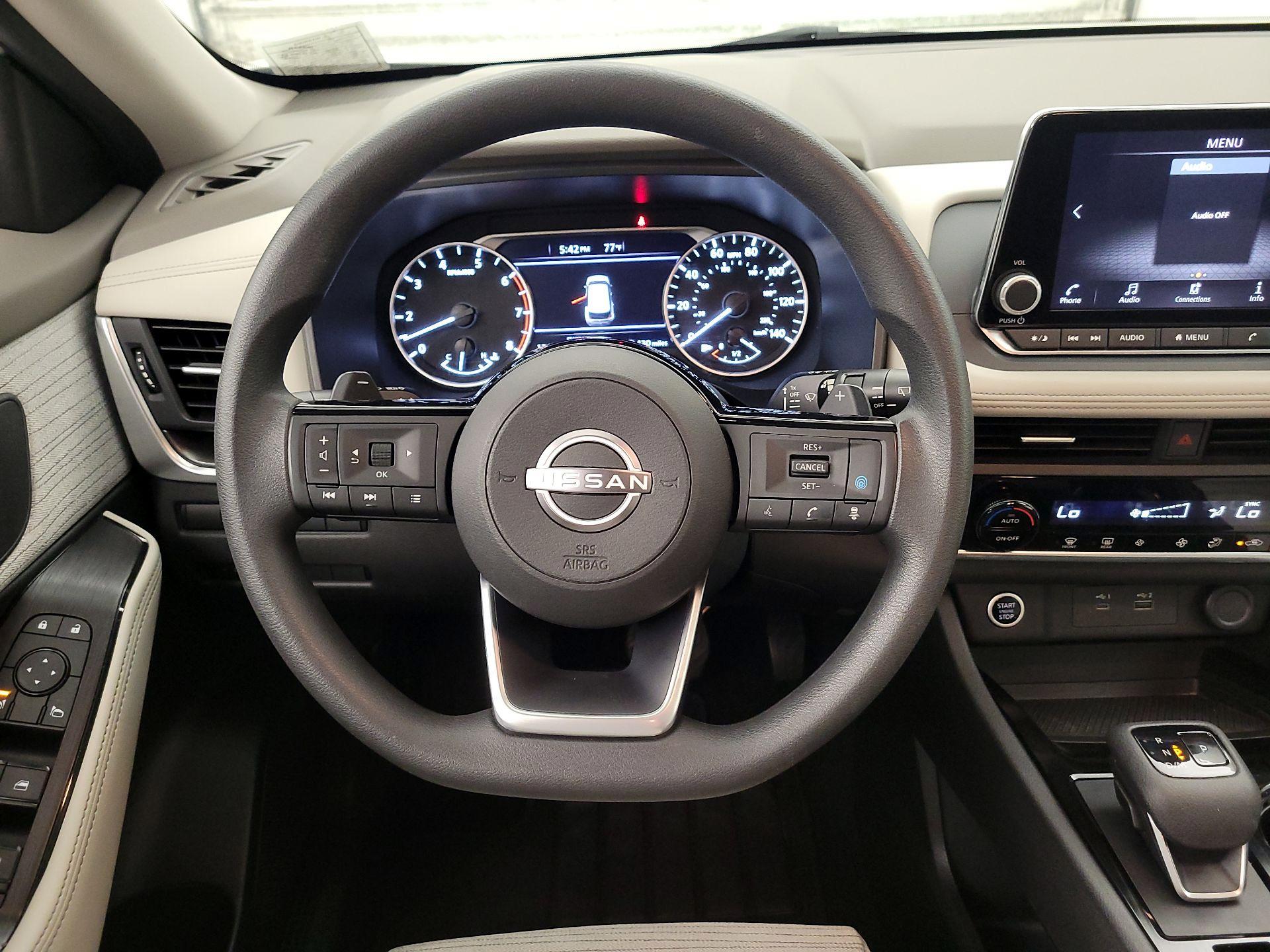 Thumbnail: 2023 Nissan Rogue - 10