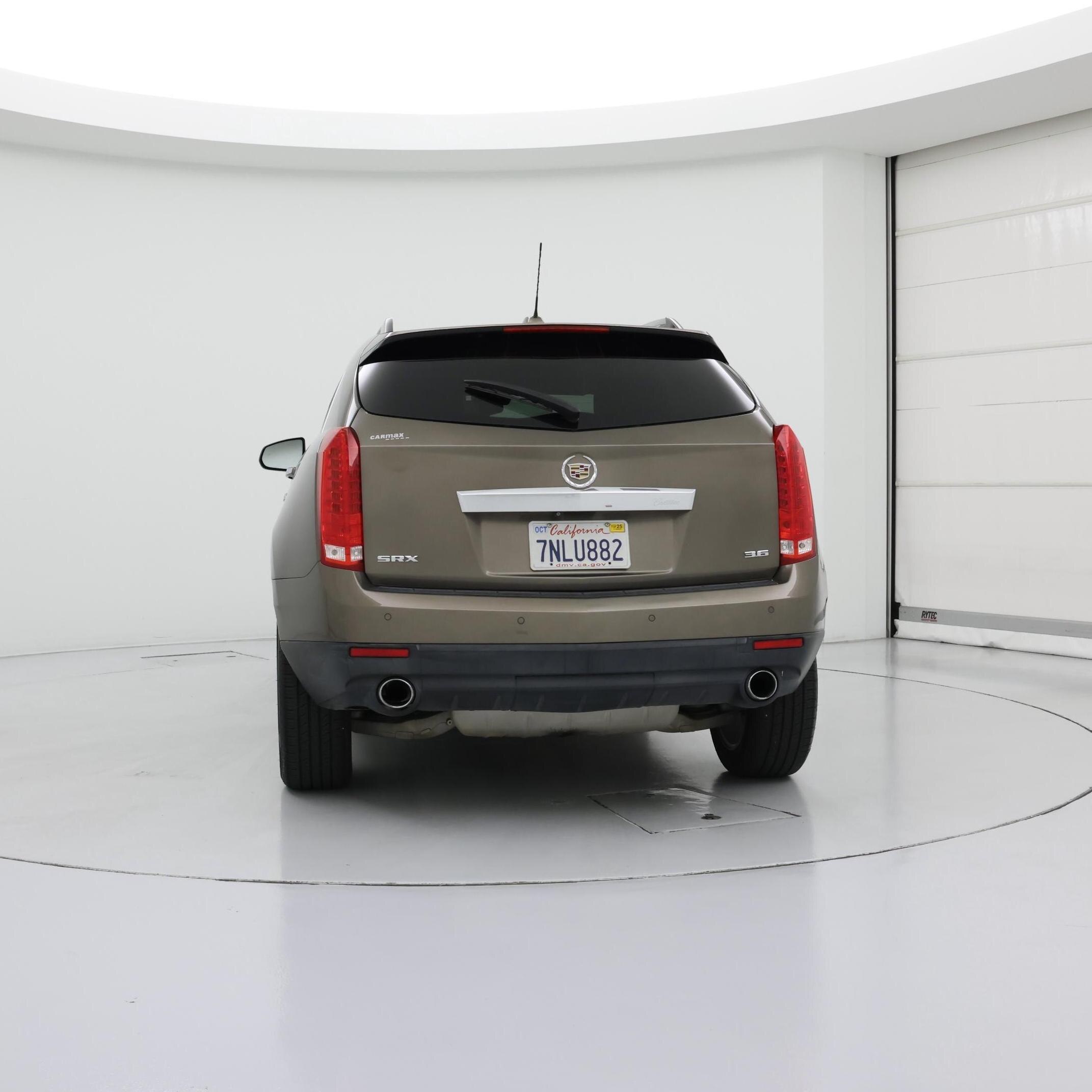 Thumbnail: 2016 Cadillac SRX - 6