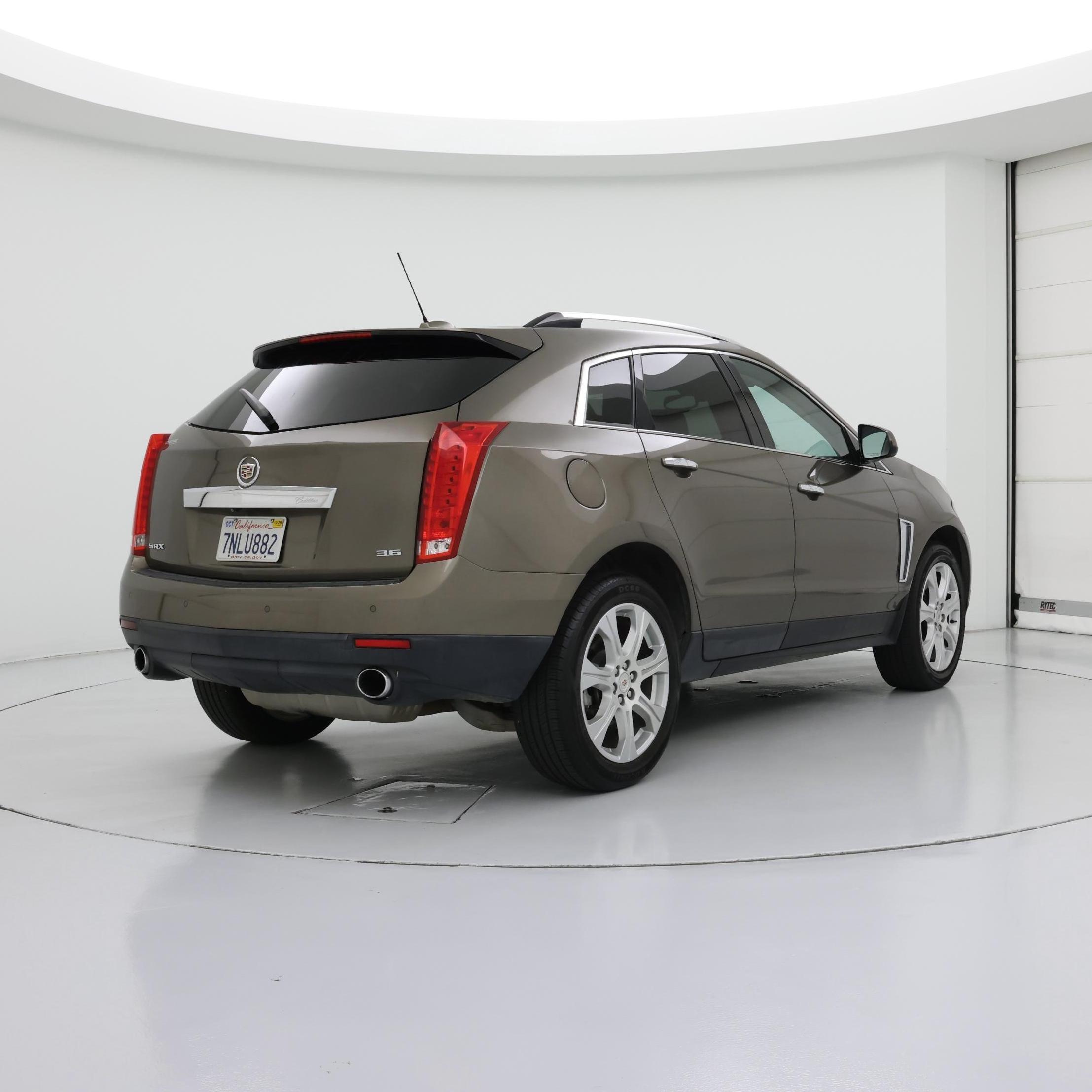 Thumbnail: 2016 Cadillac SRX - 8