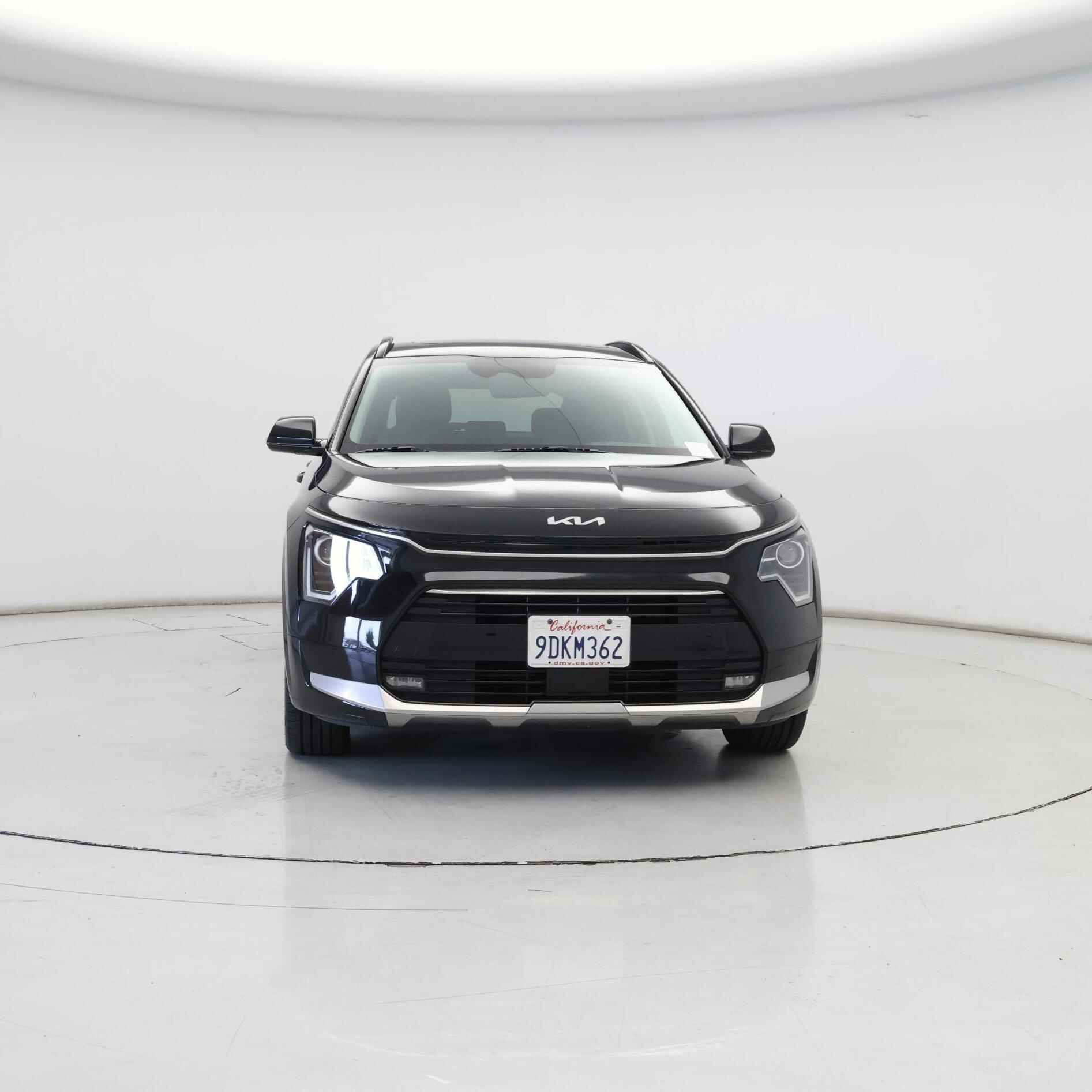 Thumbnail: 2023 Kia Niro - 5