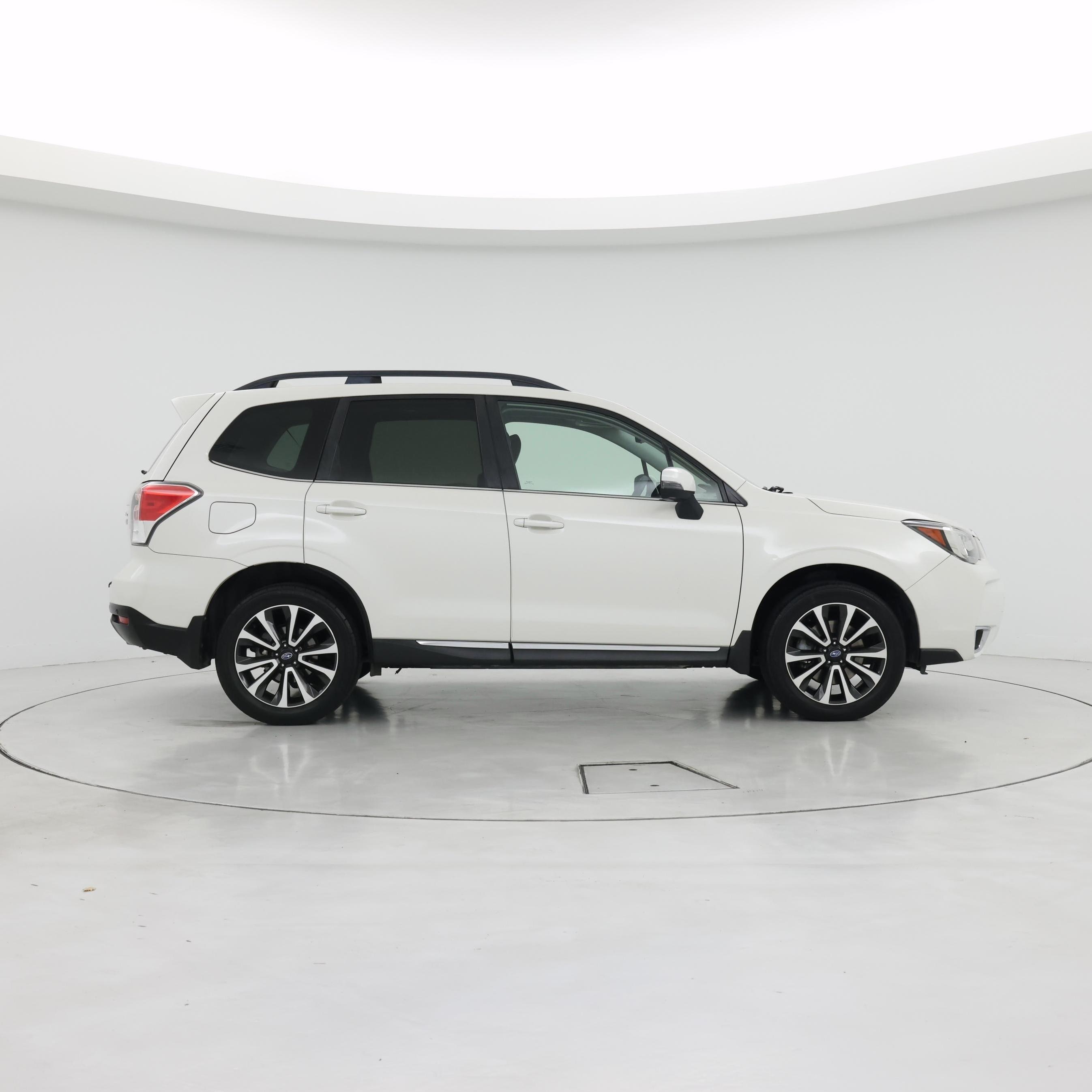 Thumbnail: 2017 Subaru Forester - 7