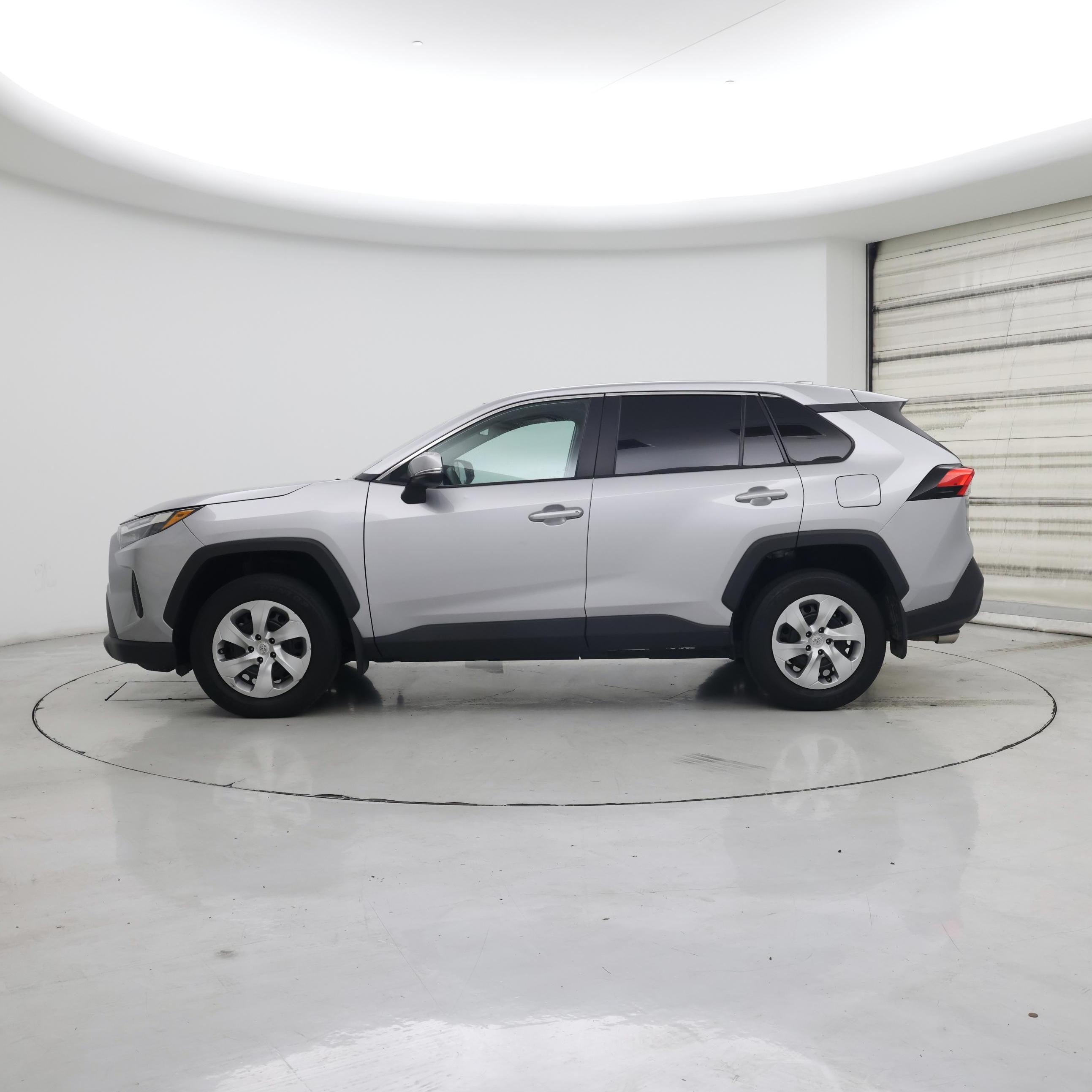 Thumbnail: 2023 Toyota RAV4 - 3