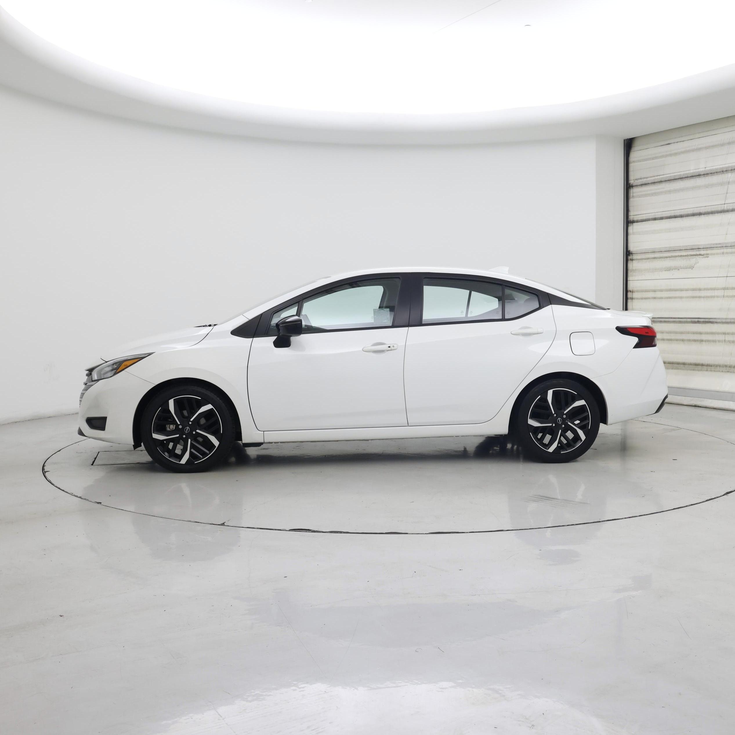 Thumbnail: 2023 Nissan Versa - 3