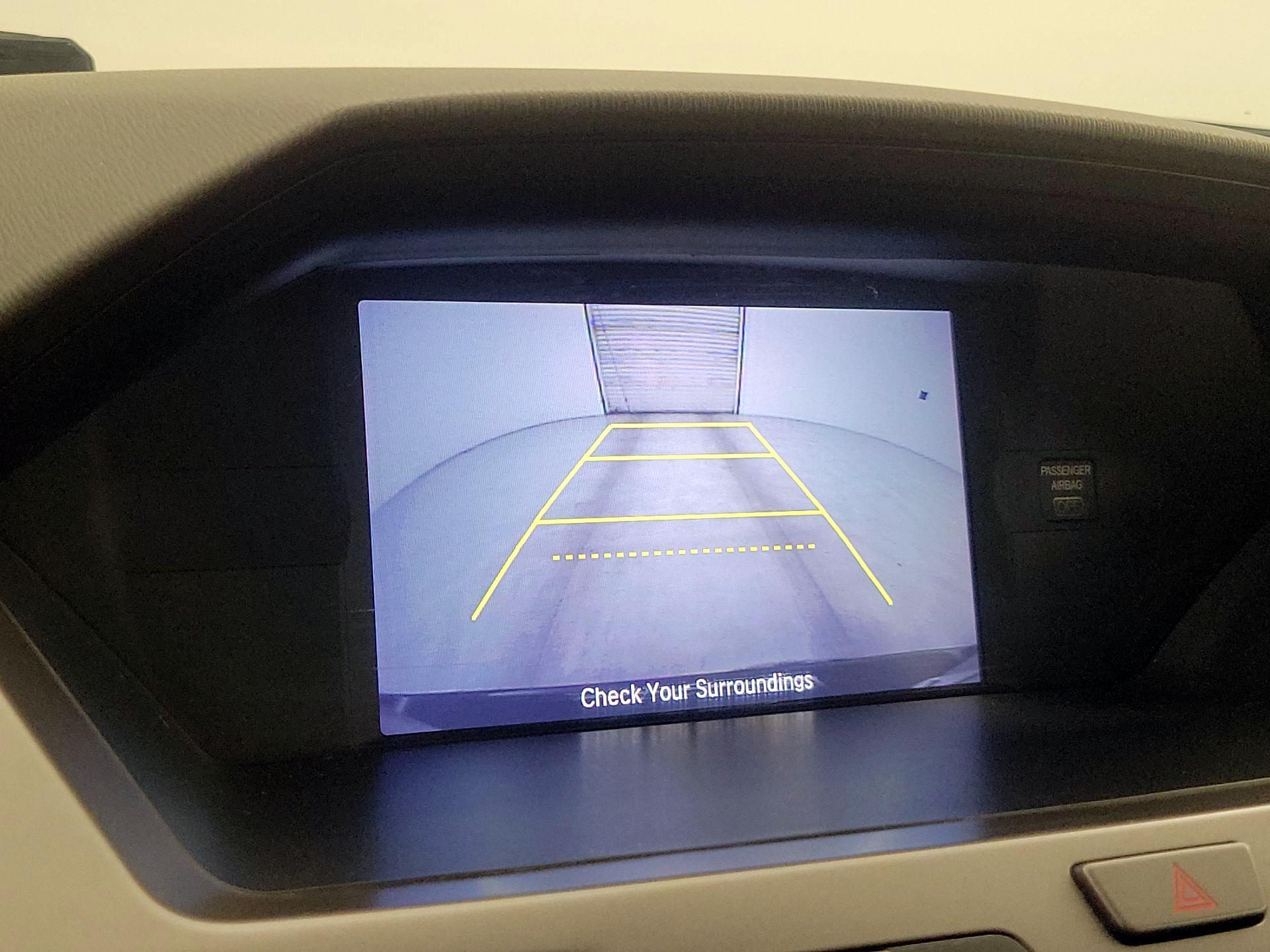 Thumbnail: 2015 Honda Odyssey - 14