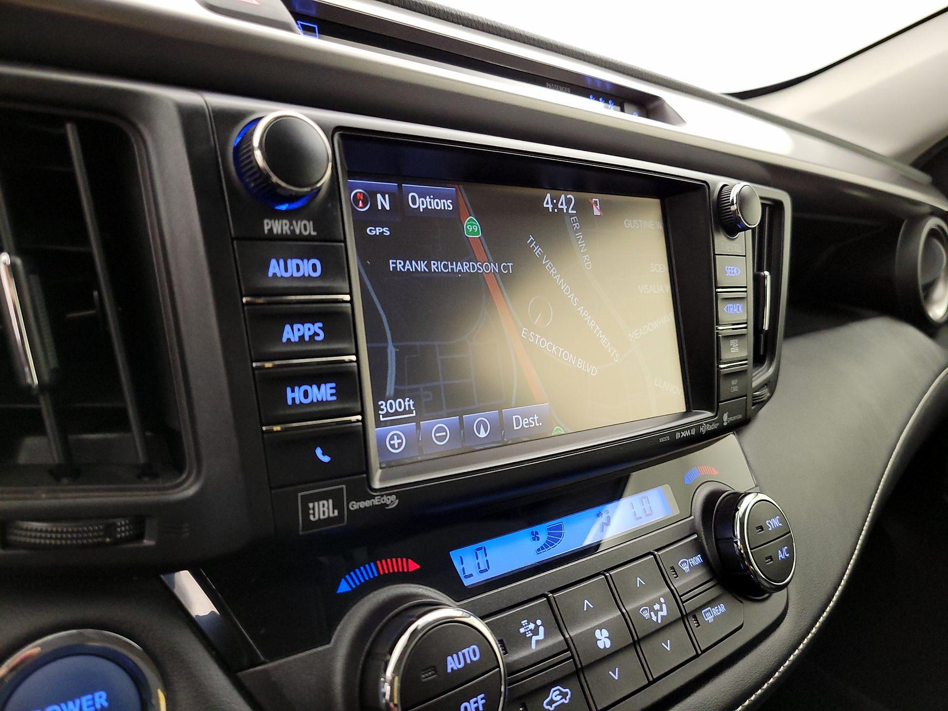 Thumbnail: 2017 Toyota RAV4 - 14