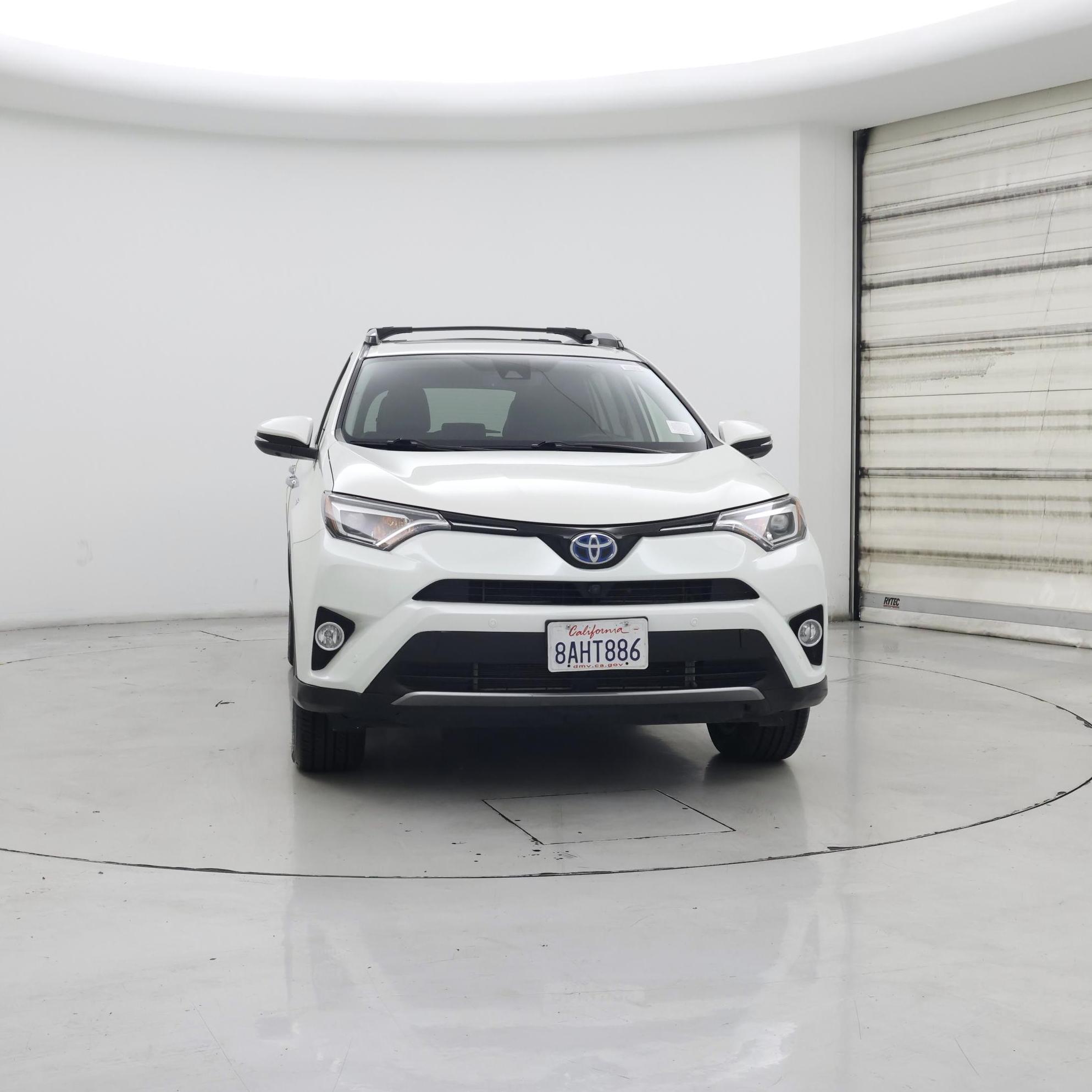 Thumbnail: 2017 Toyota RAV4 - 5