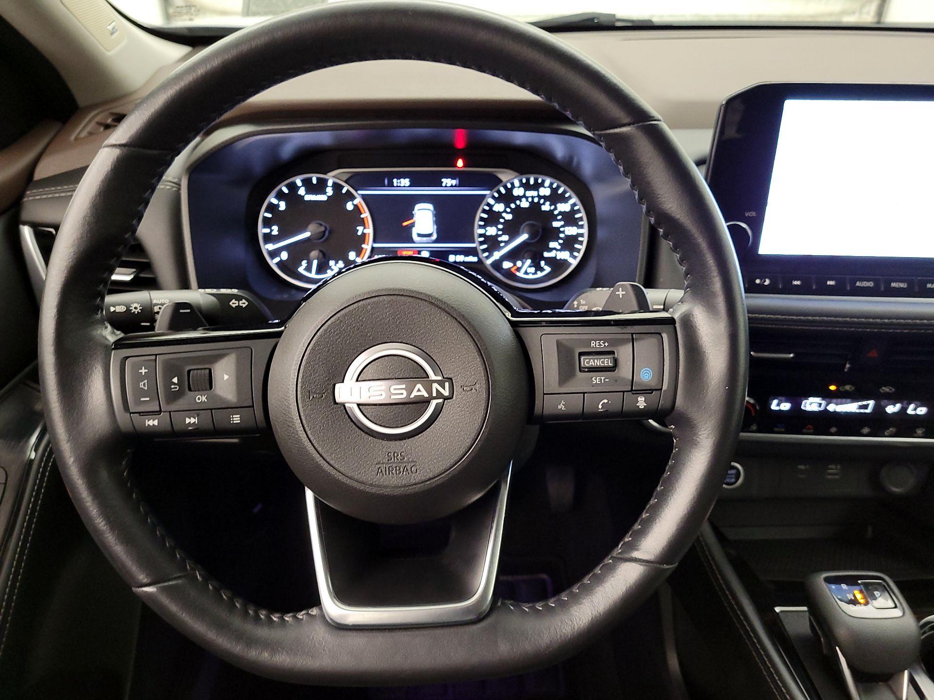 Thumbnail: 2023 Nissan Rogue - 10