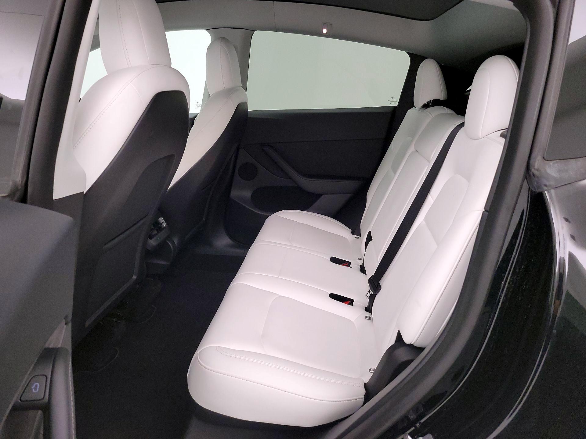 Thumbnail: 2023 Tesla Model Y - 19