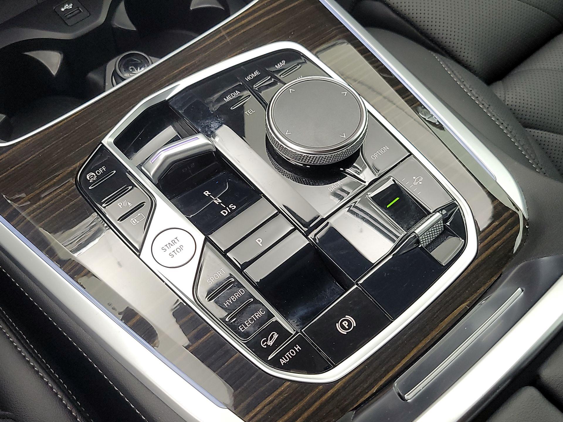 Thumbnail: 2024 BMW X5 - 18
