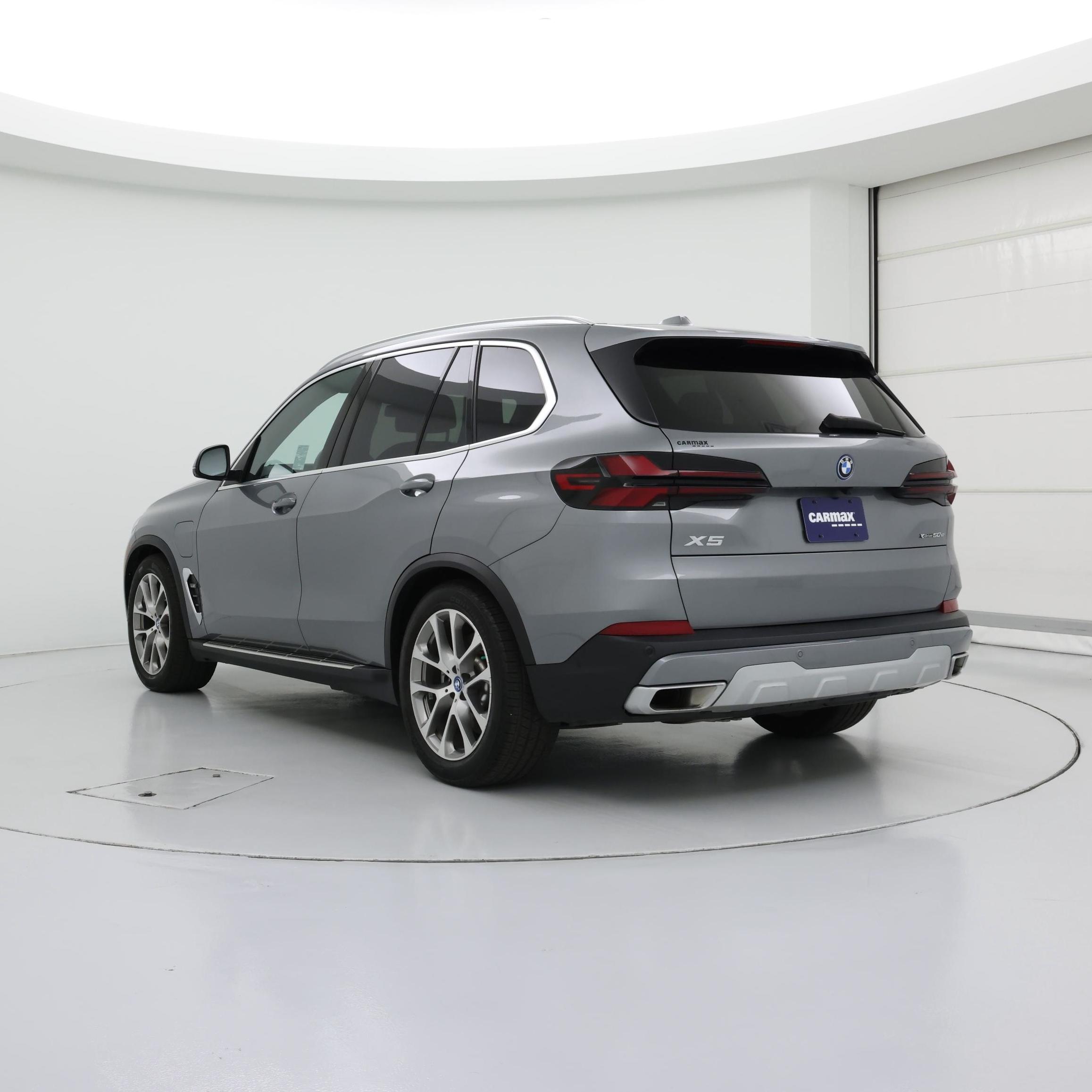 Thumbnail: 2024 BMW X5 - 2