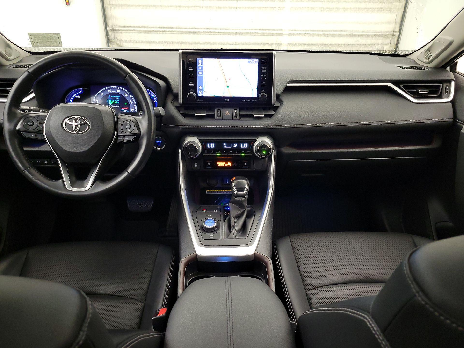 Thumbnail: 2020 Toyota RAV4 - 9
