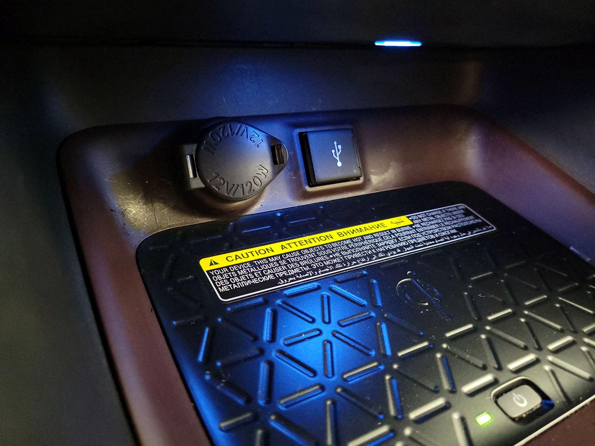 Thumbnail: 2020 Toyota RAV4 - 19