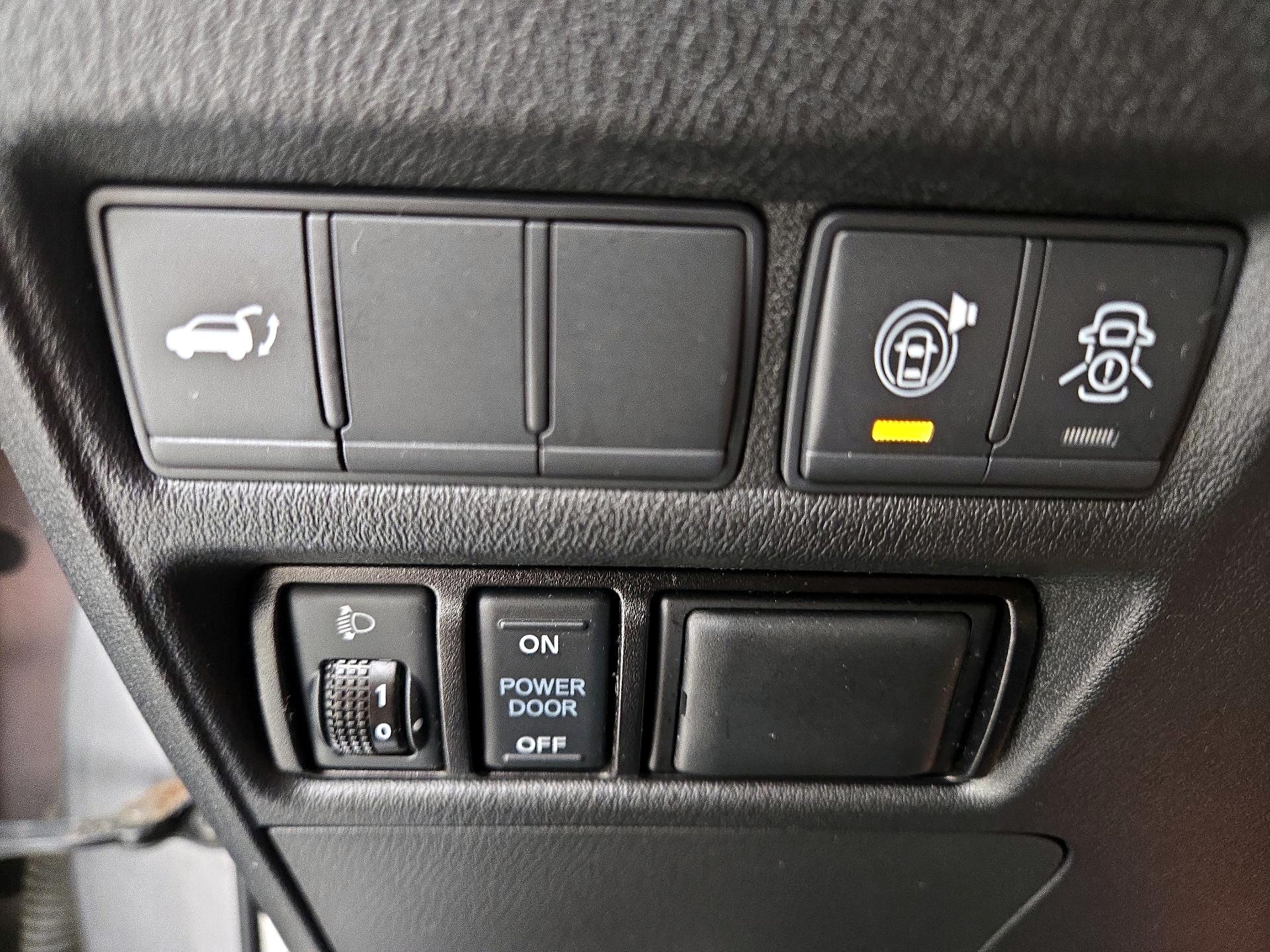 Thumbnail: 2019 Nissan Armada - 13