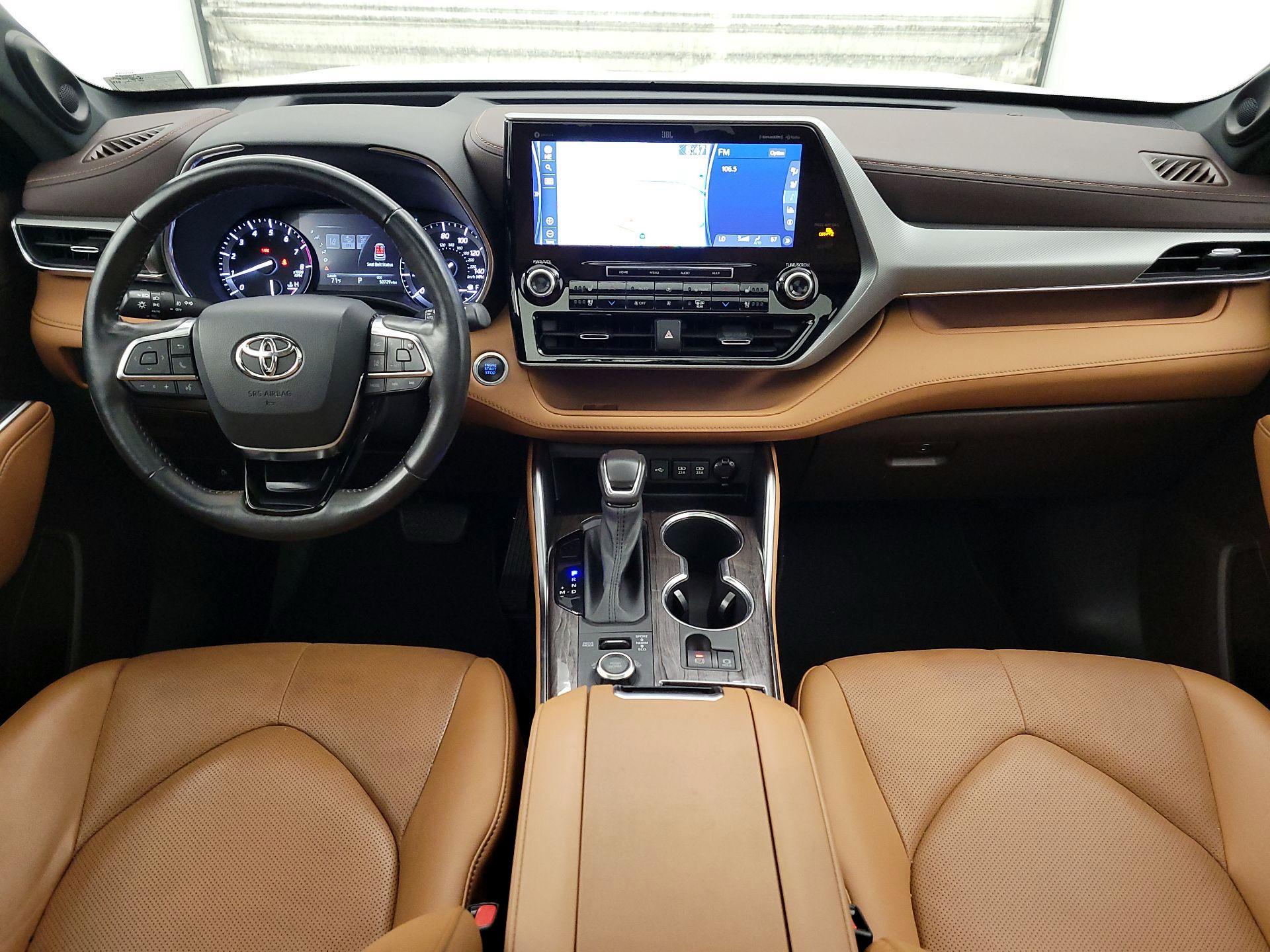 Thumbnail: 2020 Toyota Highlander - 9