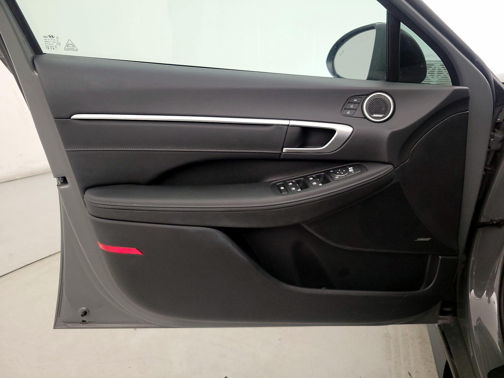 Thumbnail: 2020 Hyundai Sonata - 12