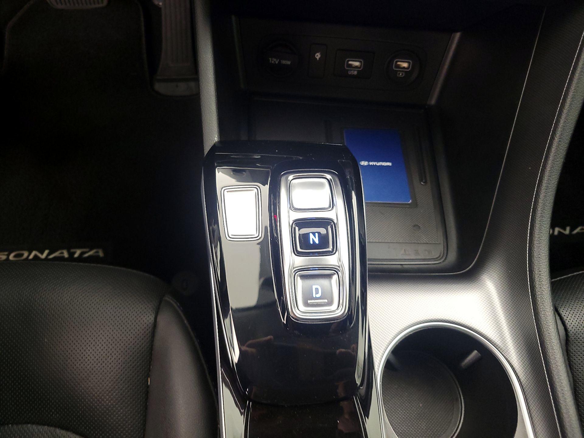 Thumbnail: 2020 Hyundai Sonata - 18