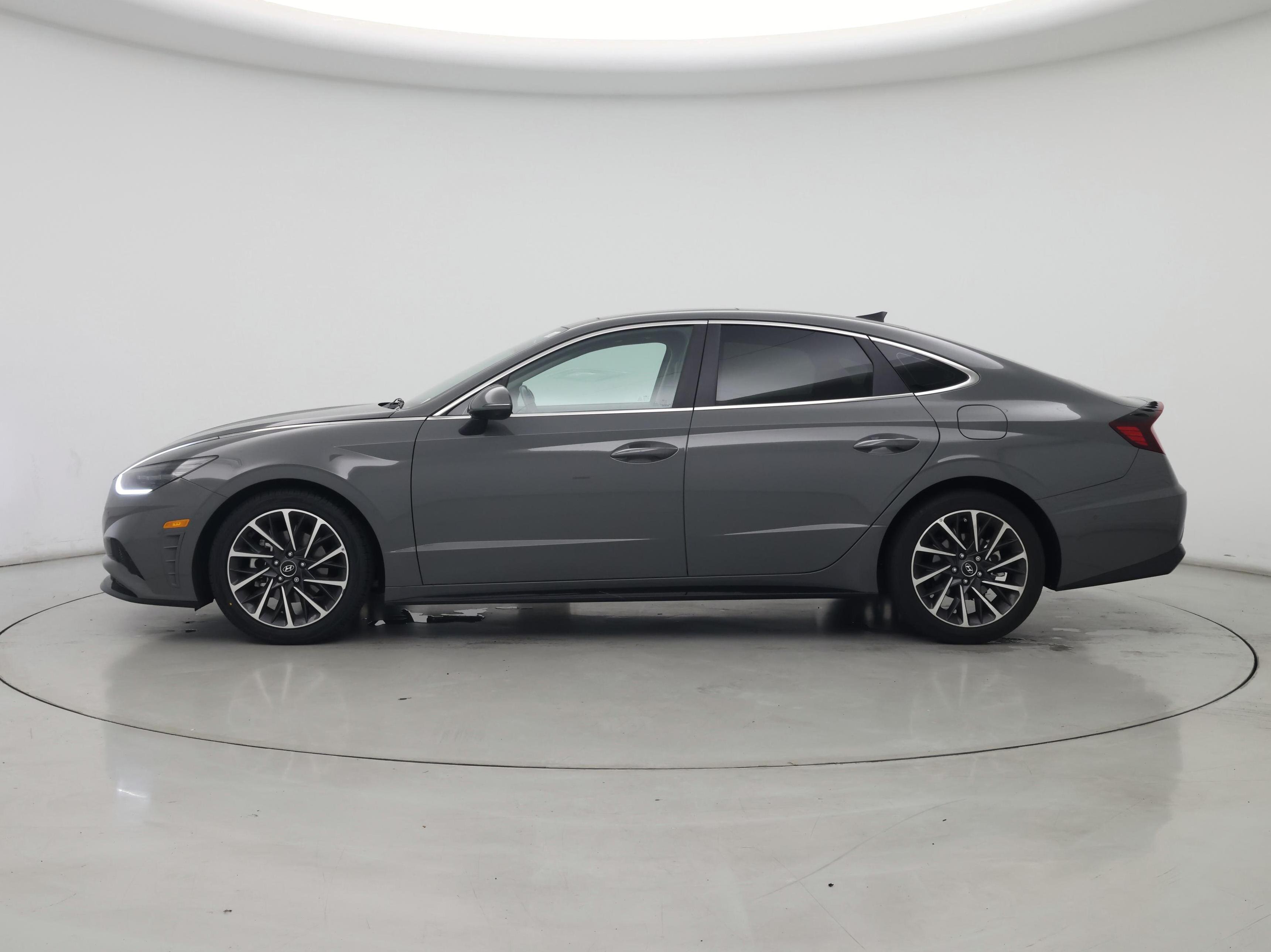 Thumbnail: 2020 Hyundai Sonata - 3