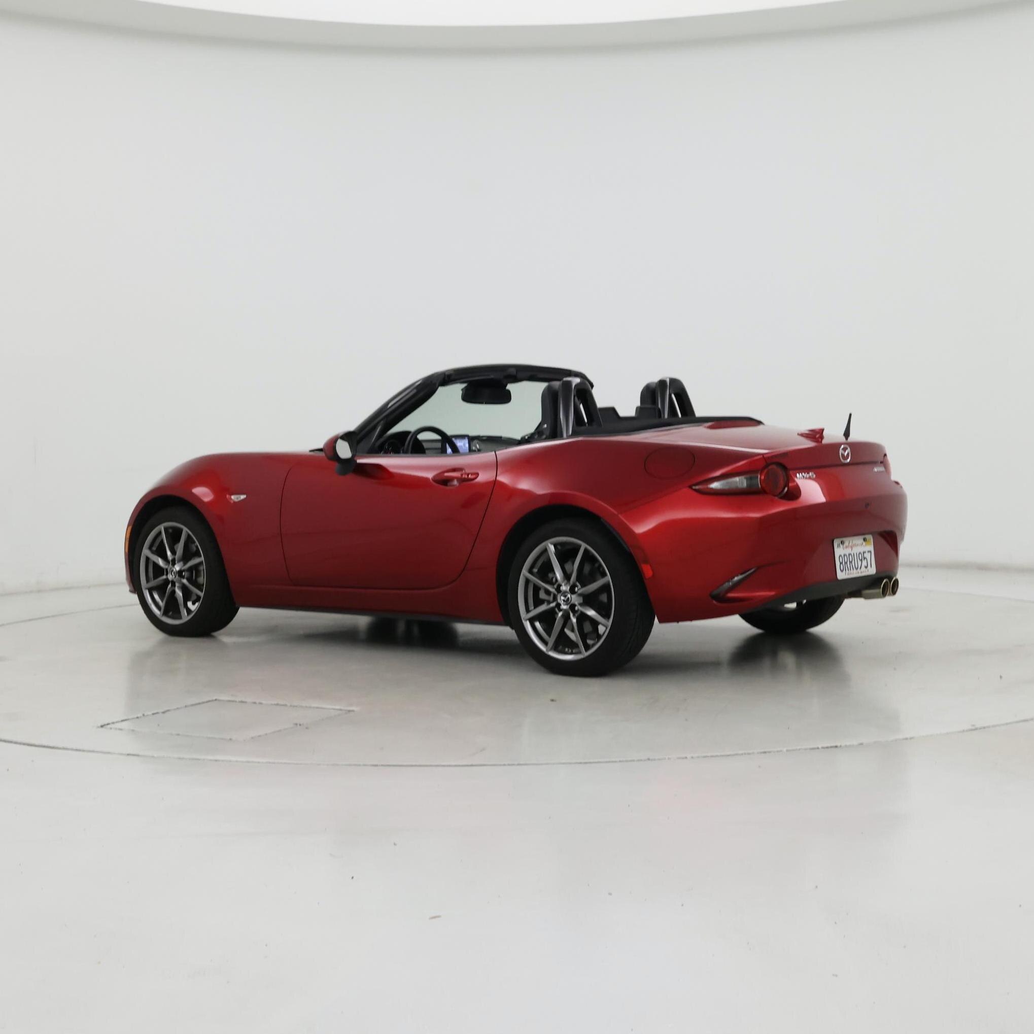 Thumbnail: 2020 Mazda MX-5 Miata - 6