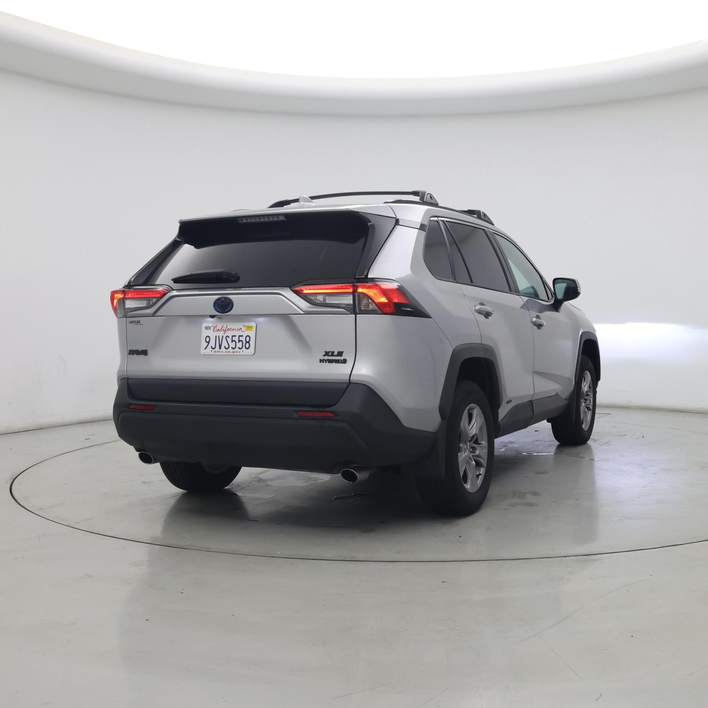 Thumbnail: 2024 Toyota RAV4 - 8
