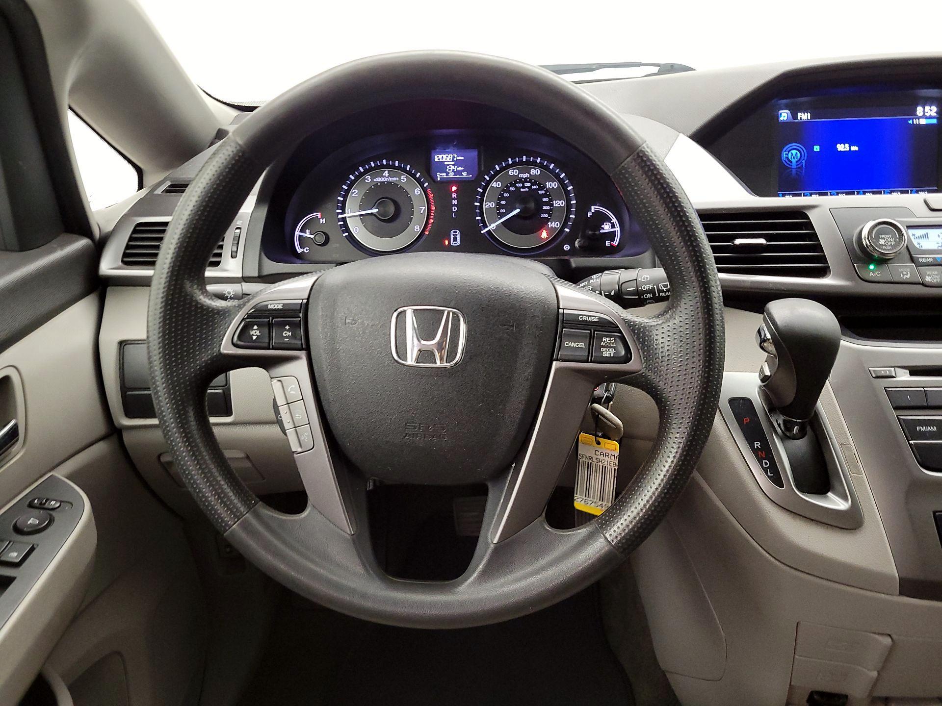 Thumbnail: 2014 Honda Odyssey - 10