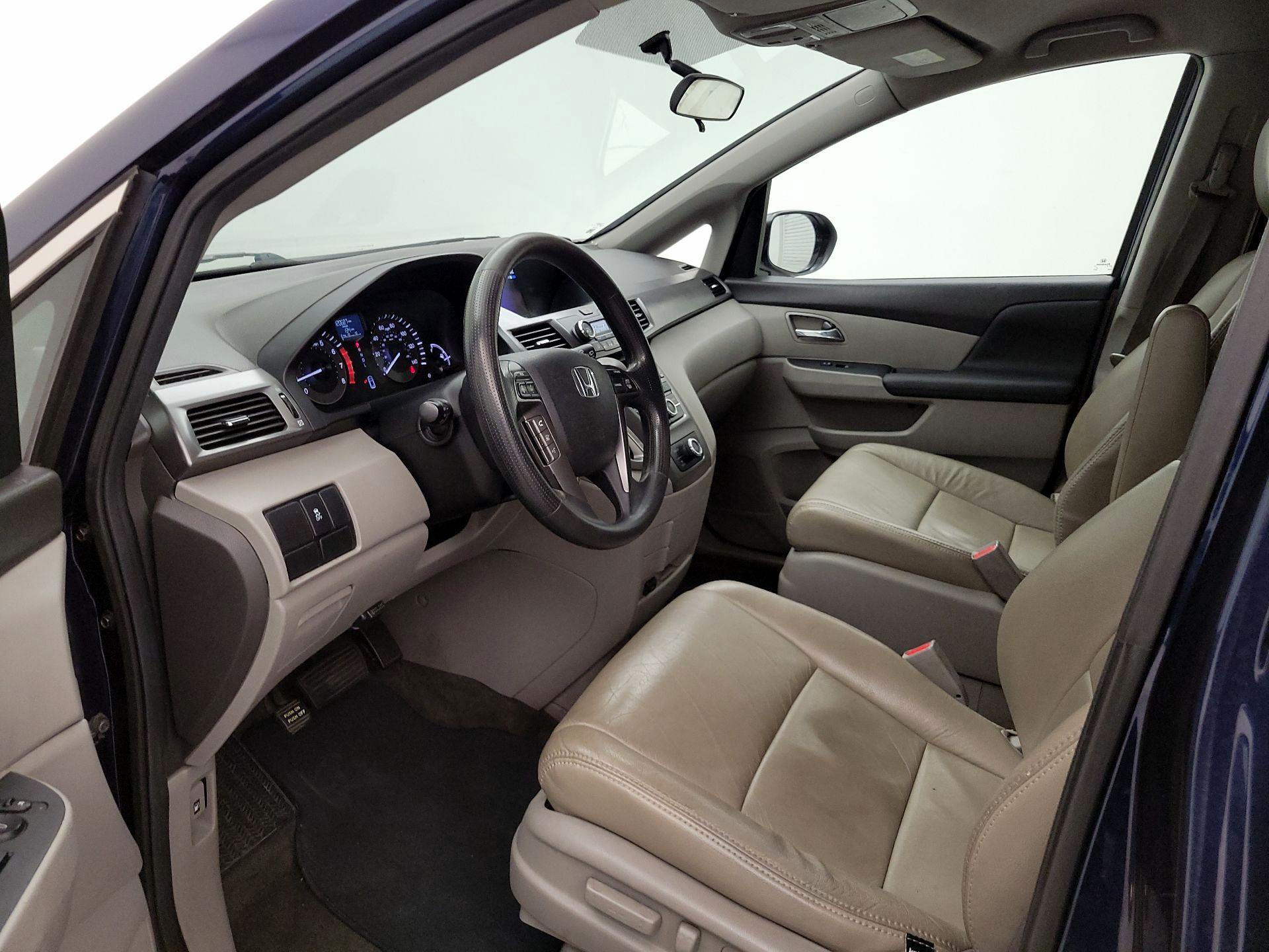 Thumbnail: 2014 Honda Odyssey - 11
