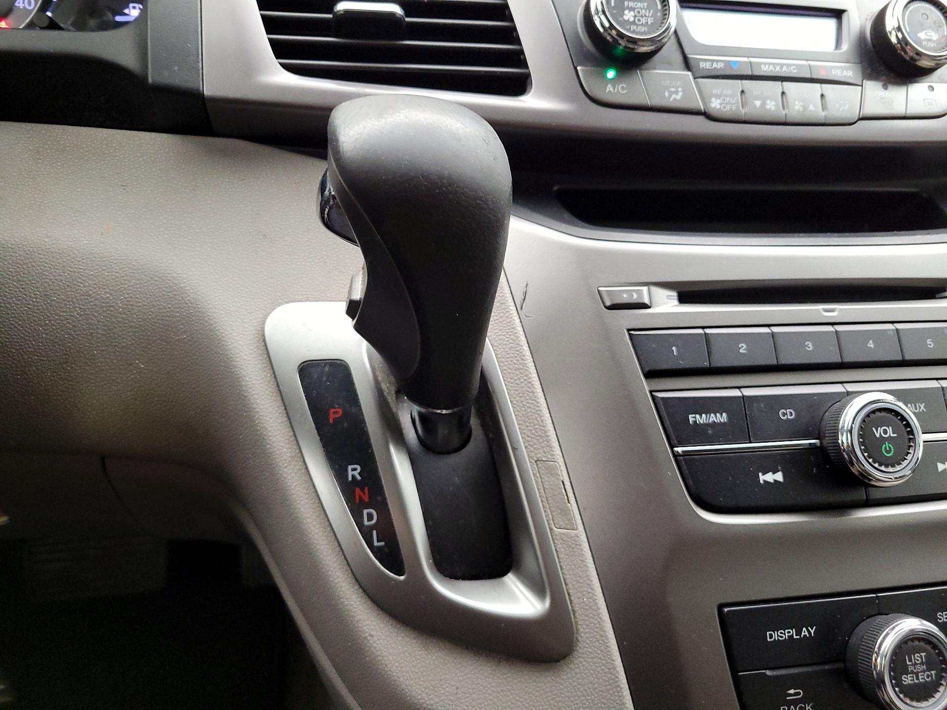 Thumbnail: 2014 Honda Odyssey - 17