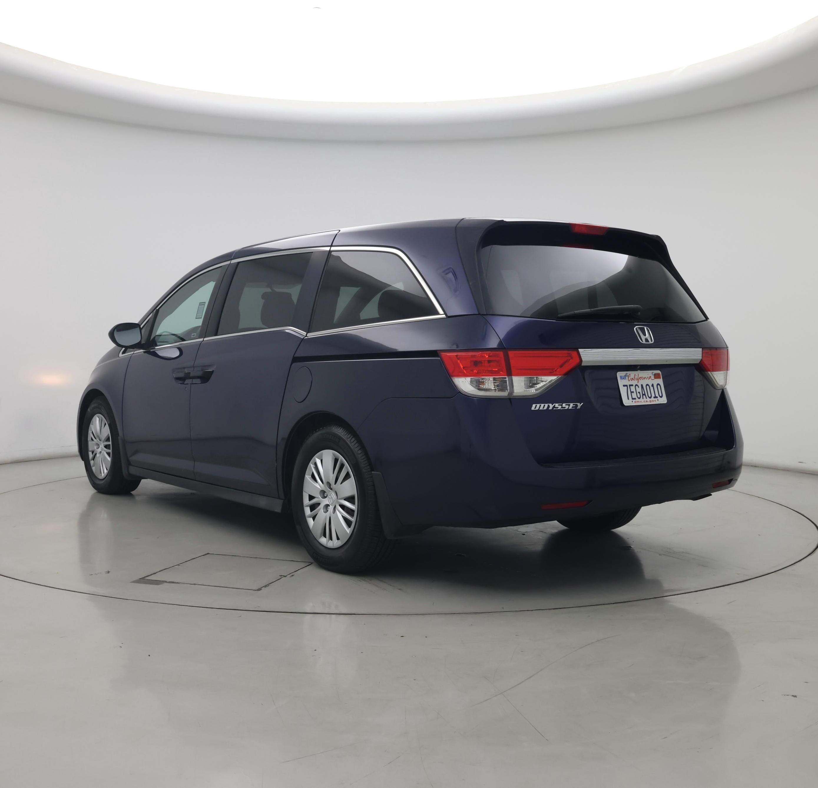 Thumbnail: 2014 Honda Odyssey - 2