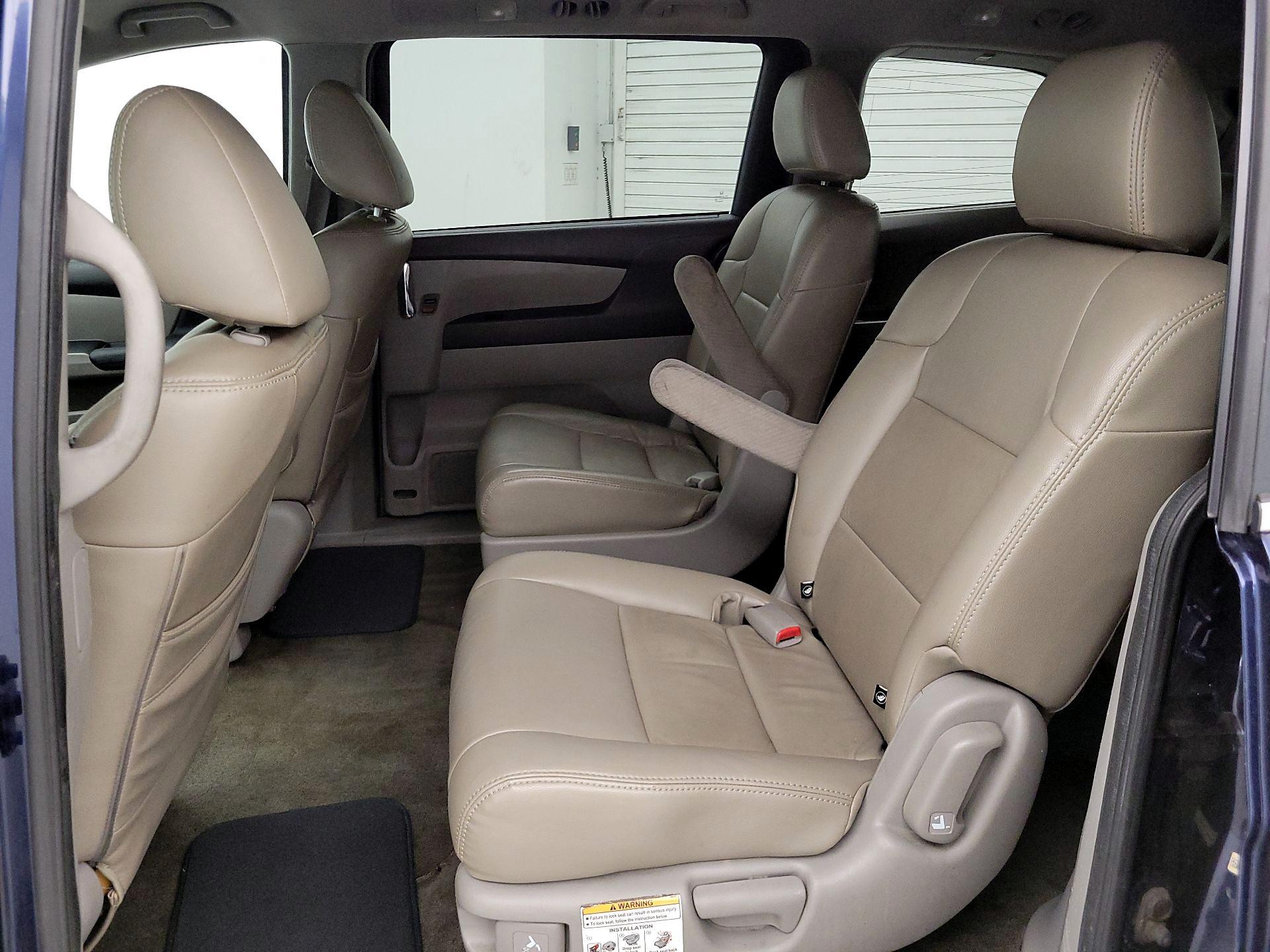 Thumbnail: 2014 Honda Odyssey - 19